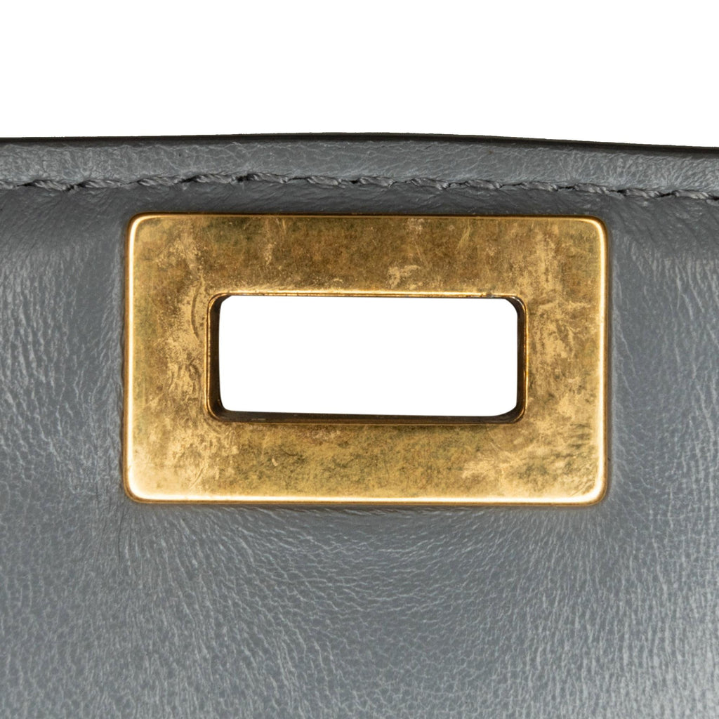 Celine Medium Classic Box (SHG-XxbhaI)
