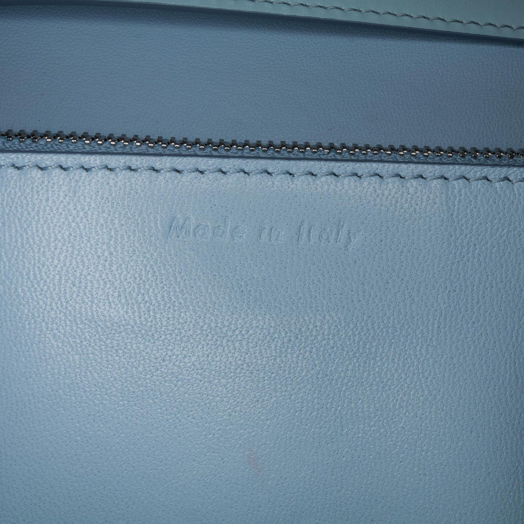 Celine Medium Classic Box (SHG-j0wxub)