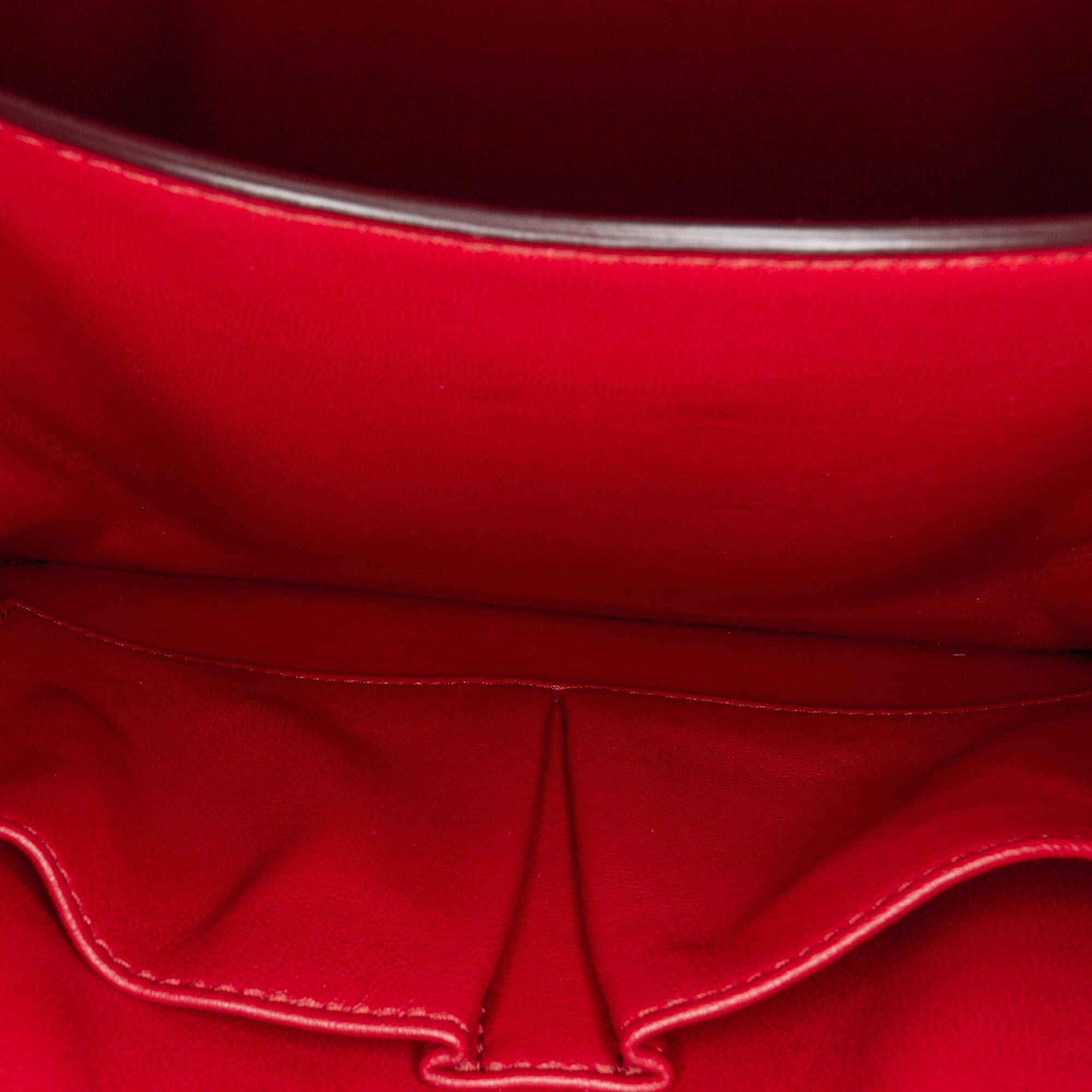 Celine Medium Classic Box (SHG-sizhA7)