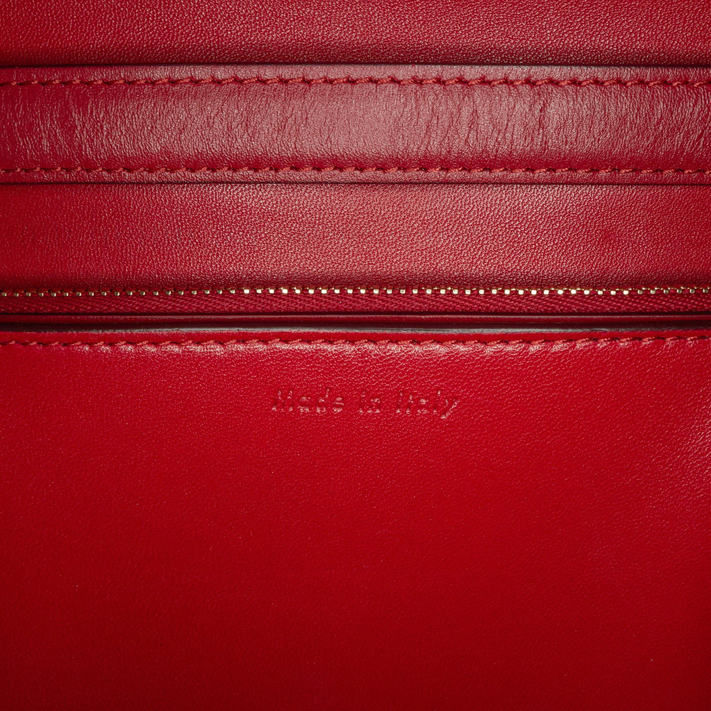 Celine Medium Classic Box (SHG-sizhA7)