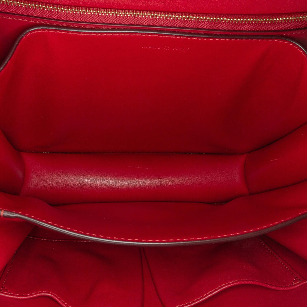 Celine Medium Classic Box (SHG-sizhA7)