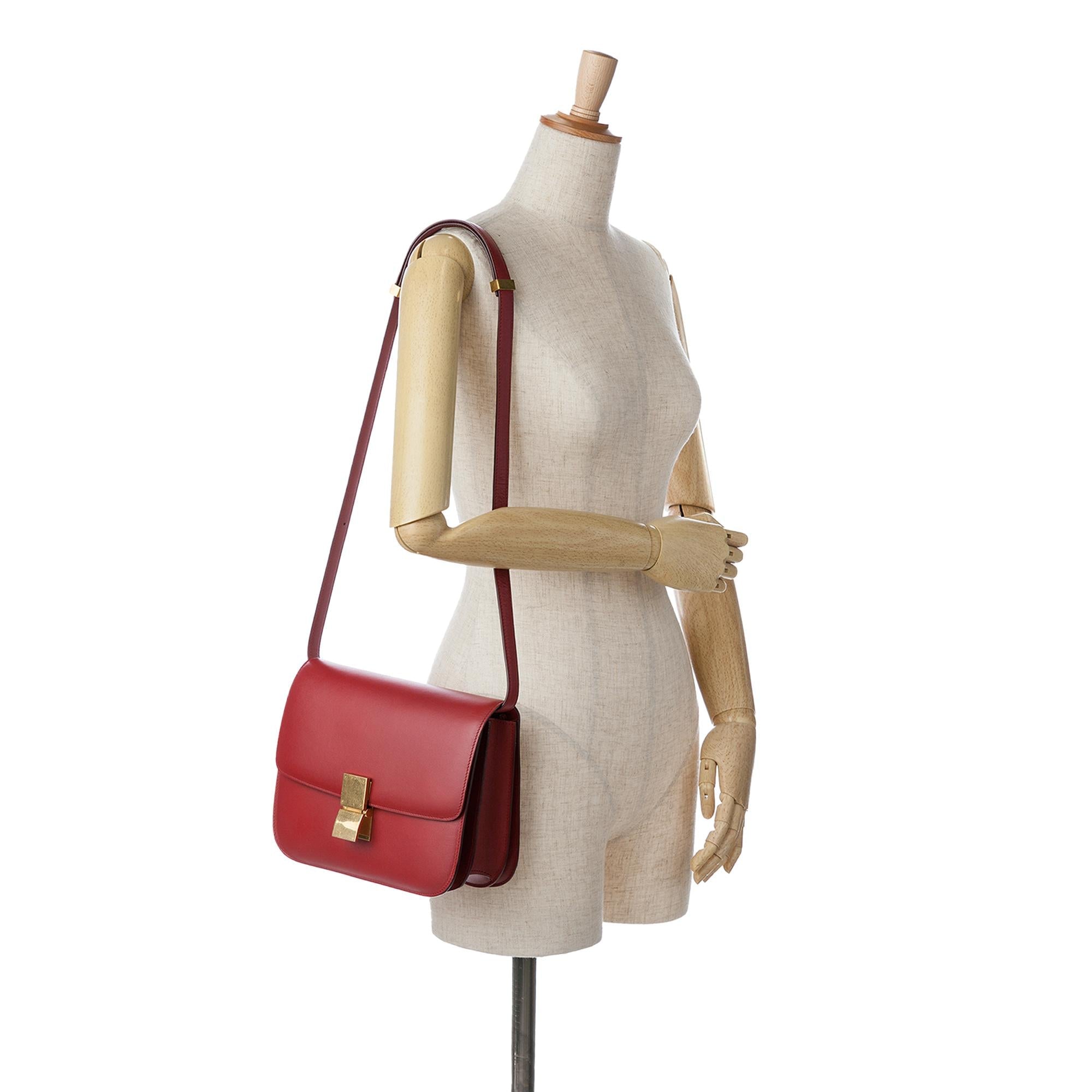 Celine Medium Classic Box (SHG-sizhA7)