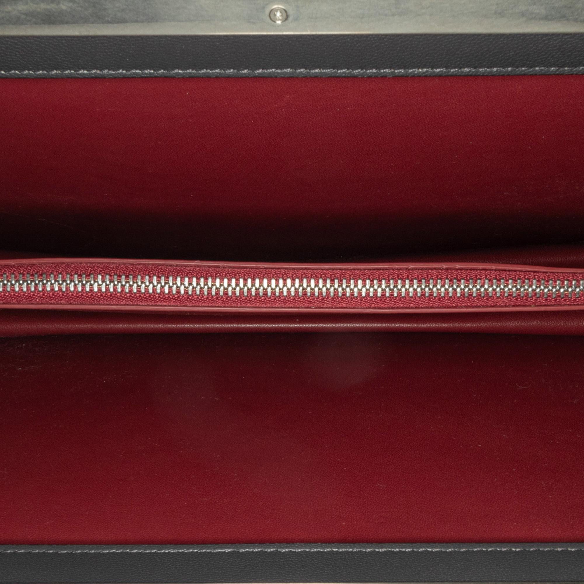 Celine Medium Leather Clasp Bag (SHG-J1VgUz)