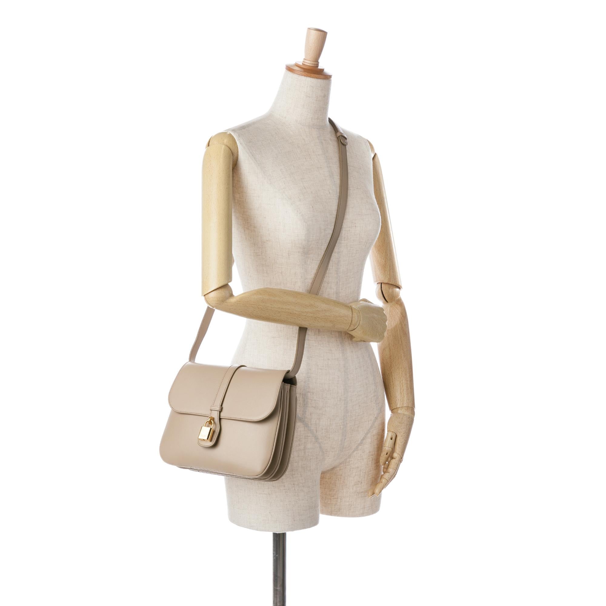 Celine Medium Leather Tabou Crossbody (SHG-crepzX)