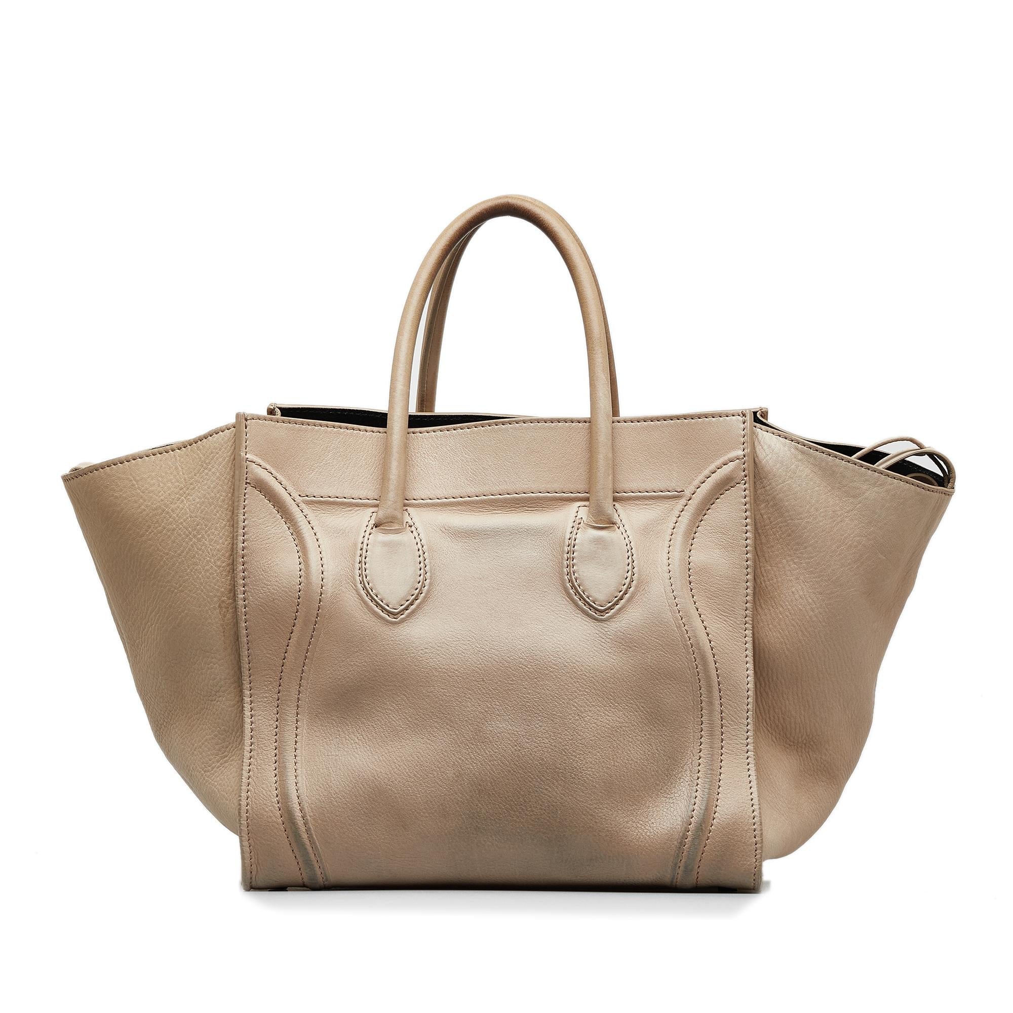 Celine Medium Luggage Phantom Tote (SHG-bAIcFX)