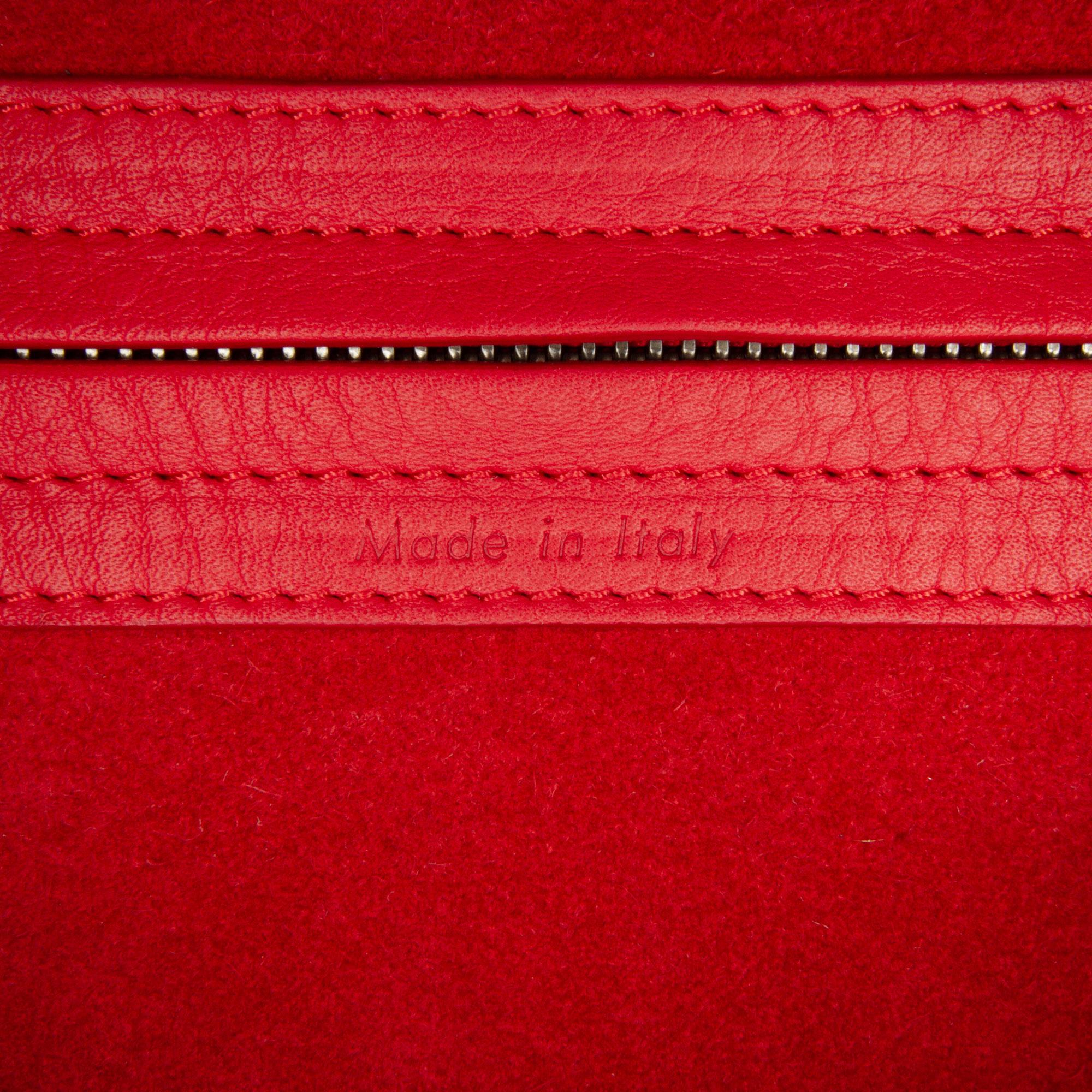 Celine Medium Phantom Luggage Tote (SHG-9ZjnL2)