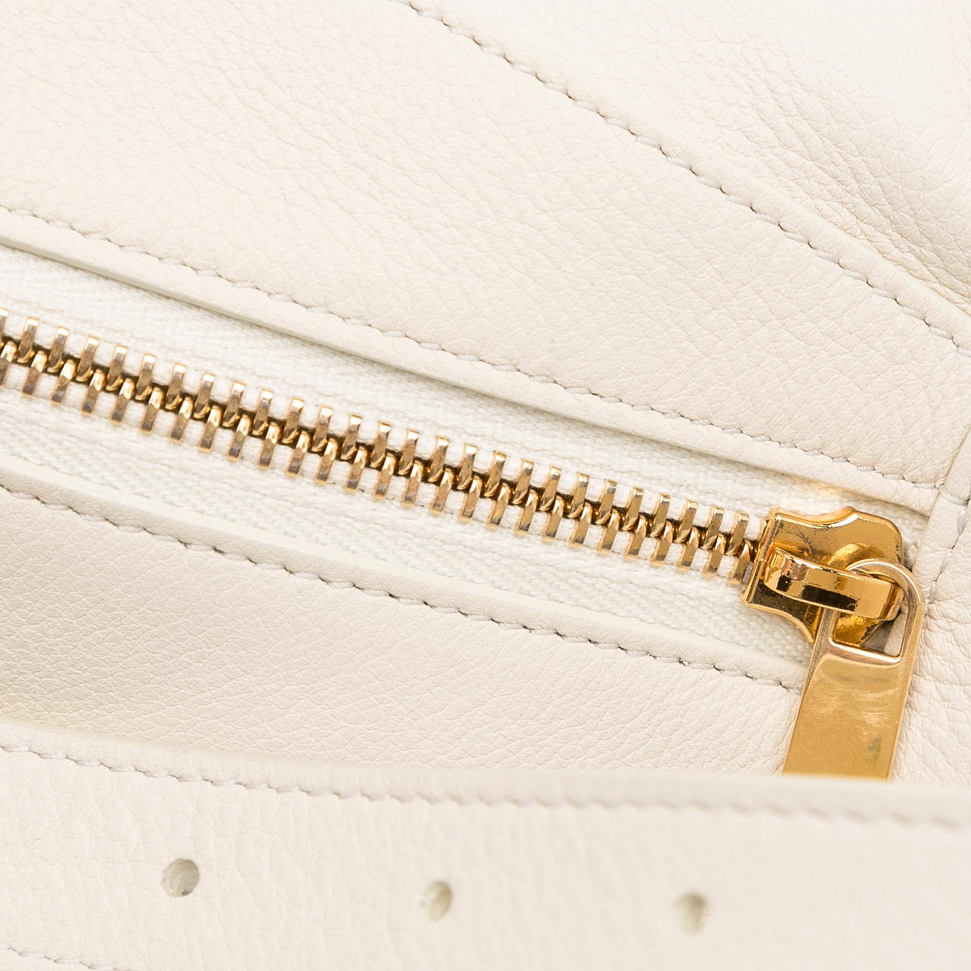 Celine Medium Romy Shoulder Bag (SHG-YCVYiG)