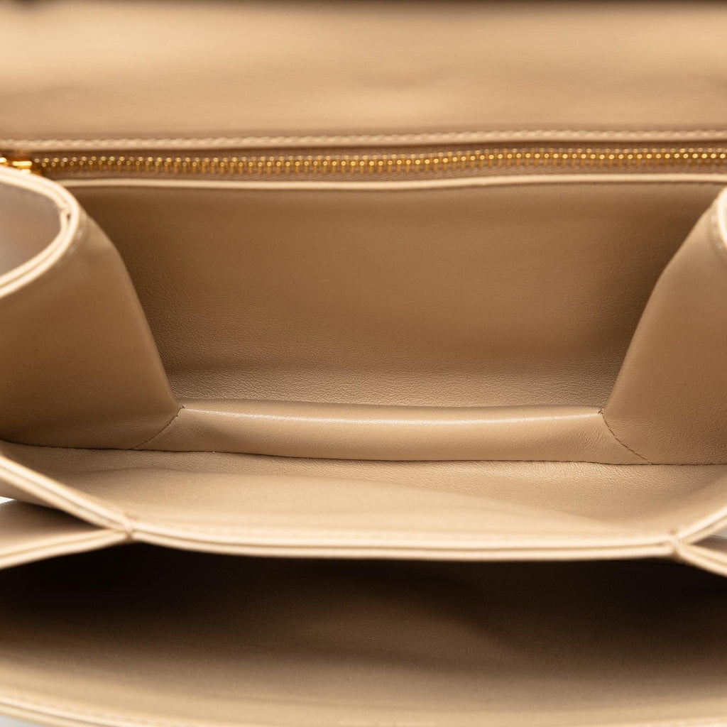 Celine Medium Tabou (SHG-22AHQE)