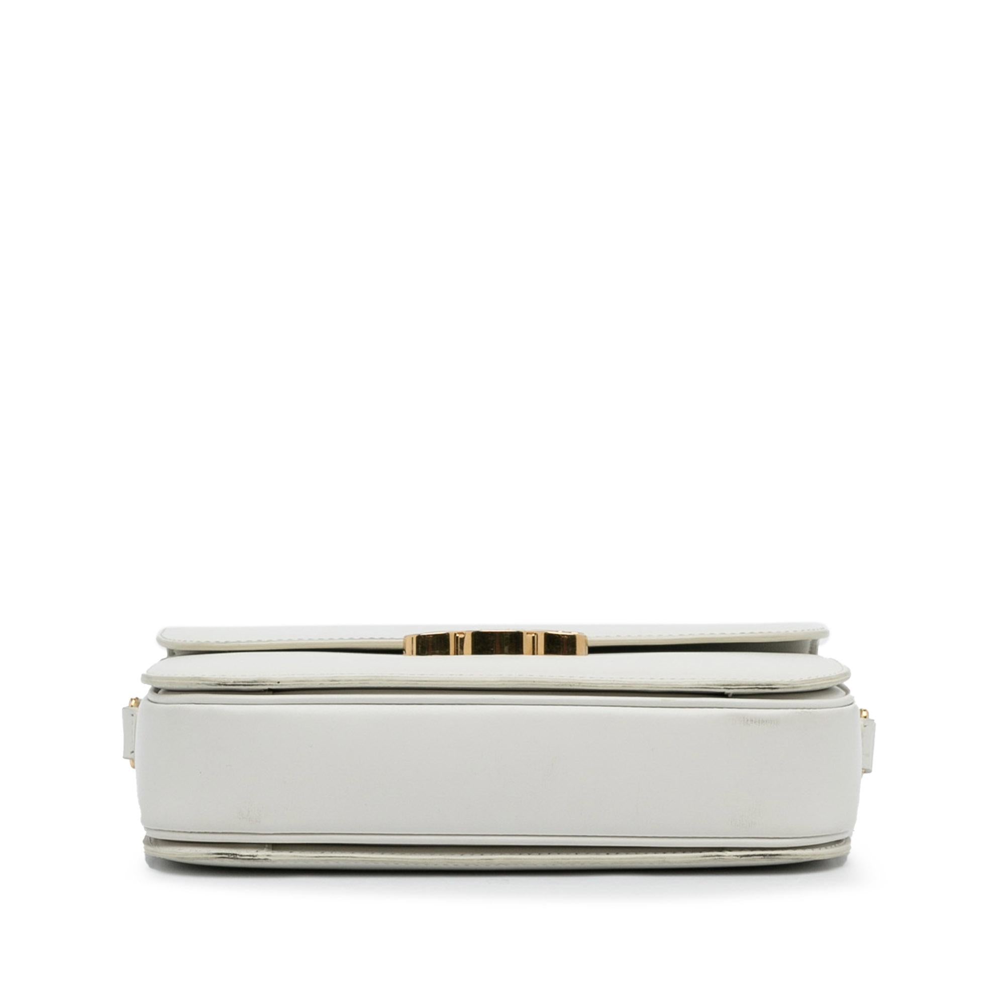 Celine Medium Triomphe Crossbody Bag (SHG-sCwzzx)