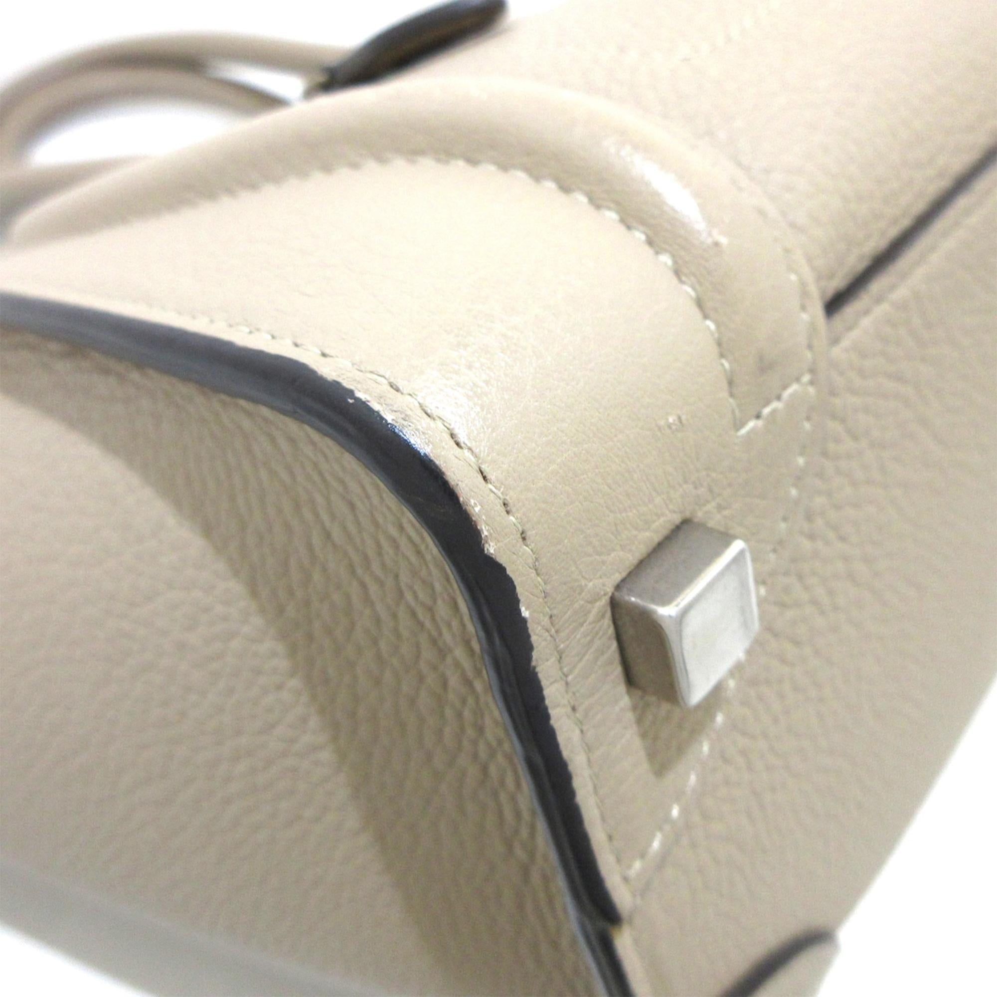 Celine Micro Luggage Tote (SHG-gG5ITV)