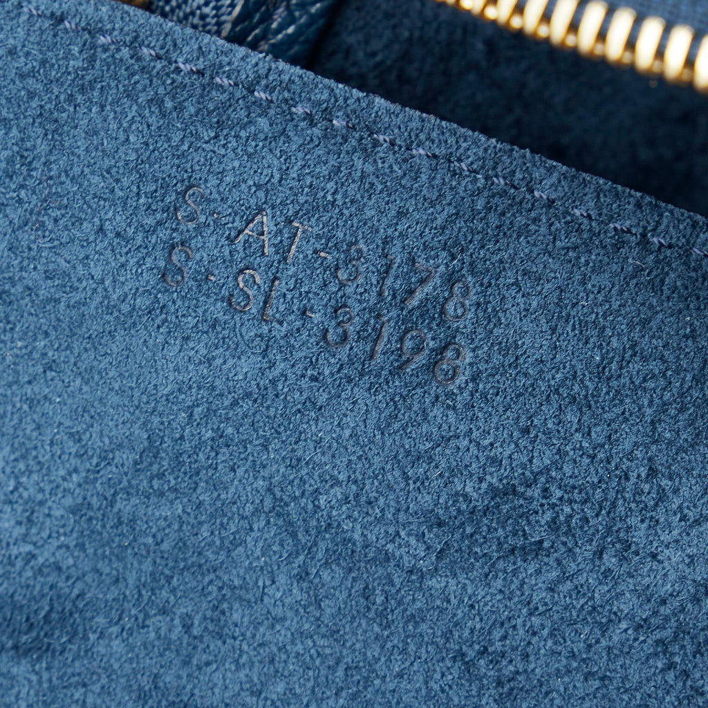 Celine Mini Belt Bag (SHG-Ksntcn)