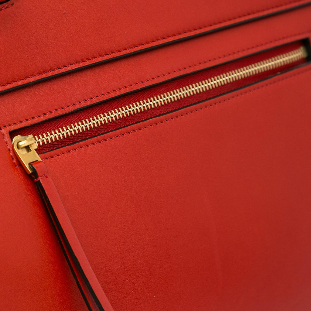 Celine Mini Belt Bag (SHG-cl0mIz)