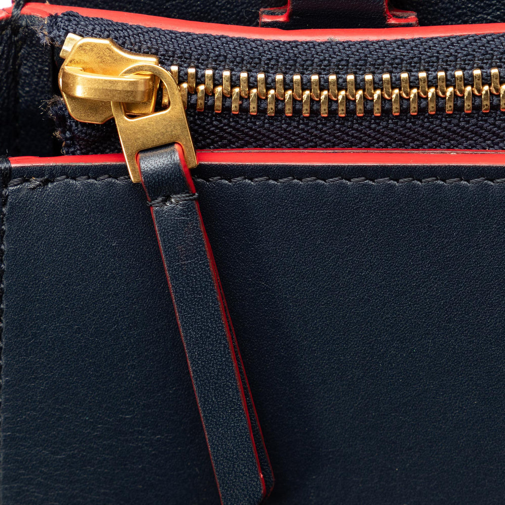 Celine Mini Belt Bag (SHG-ssr6kM)