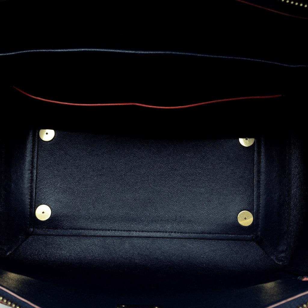 Celine Mini Belt Bag (SHG-ssr6kM)