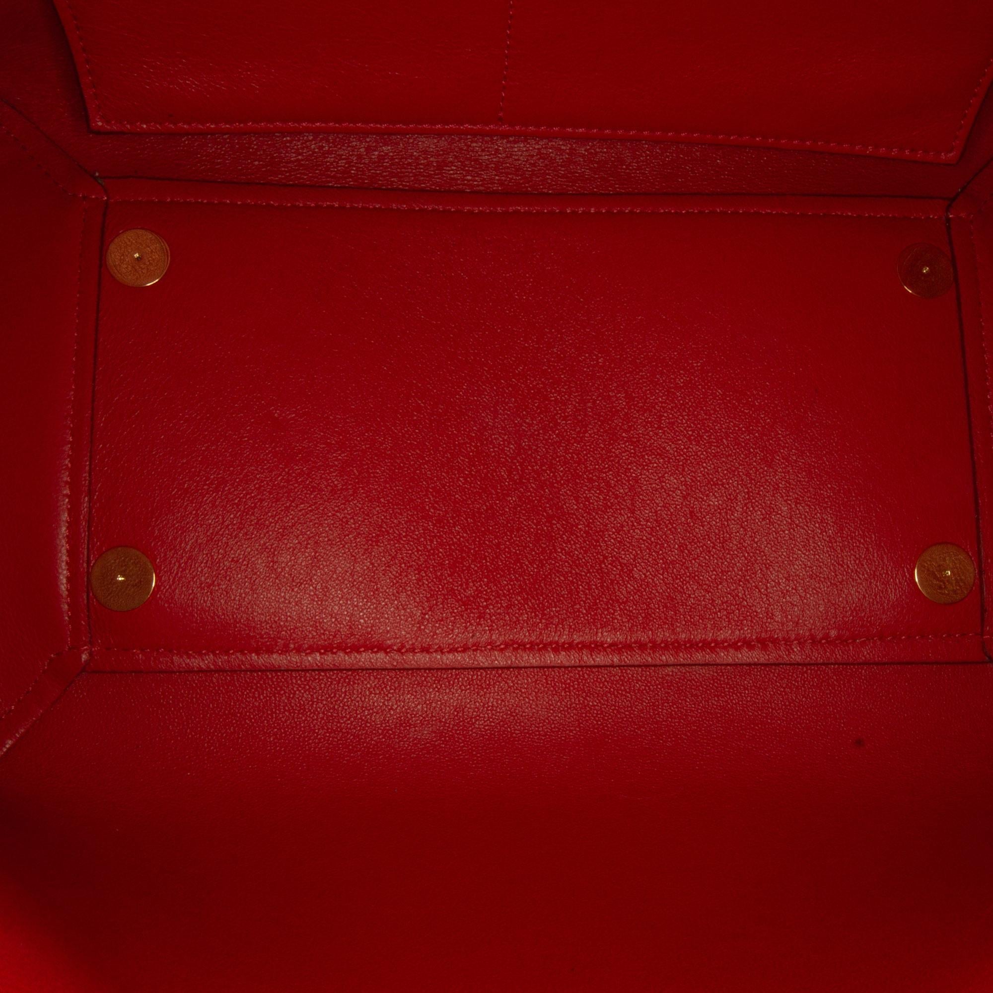 Celine Mini Belt Bag (SHG-soQLWV)