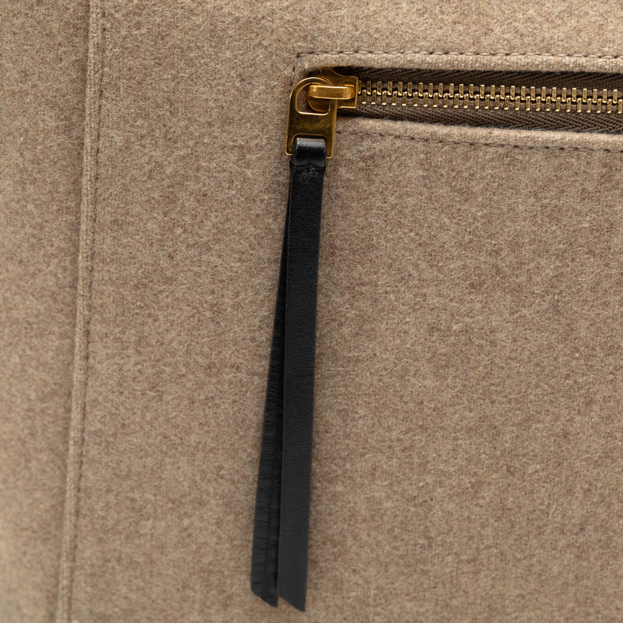 Celine Mini Felt Belt Bag (SHG-Z3Cauu)