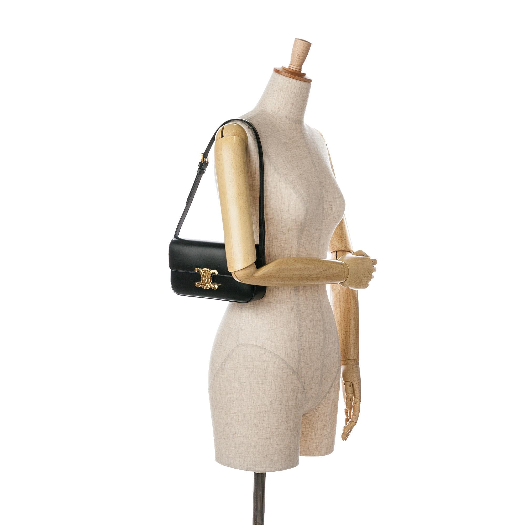 Celine Shiny Calfskin Claude Shoulder Bag (SHG-UEum9T)