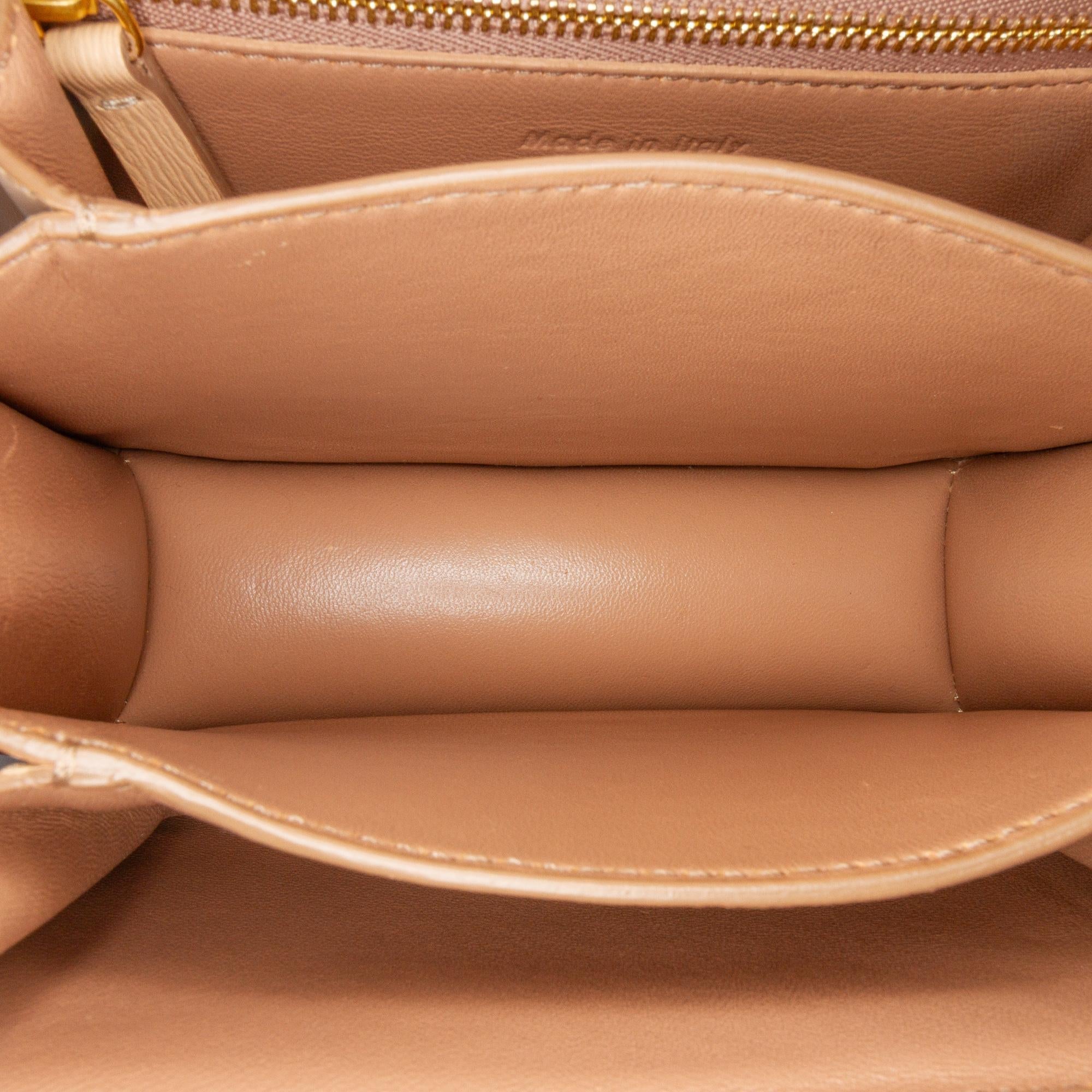 Celine Small Classic Box (SHG-cQc6Mz)