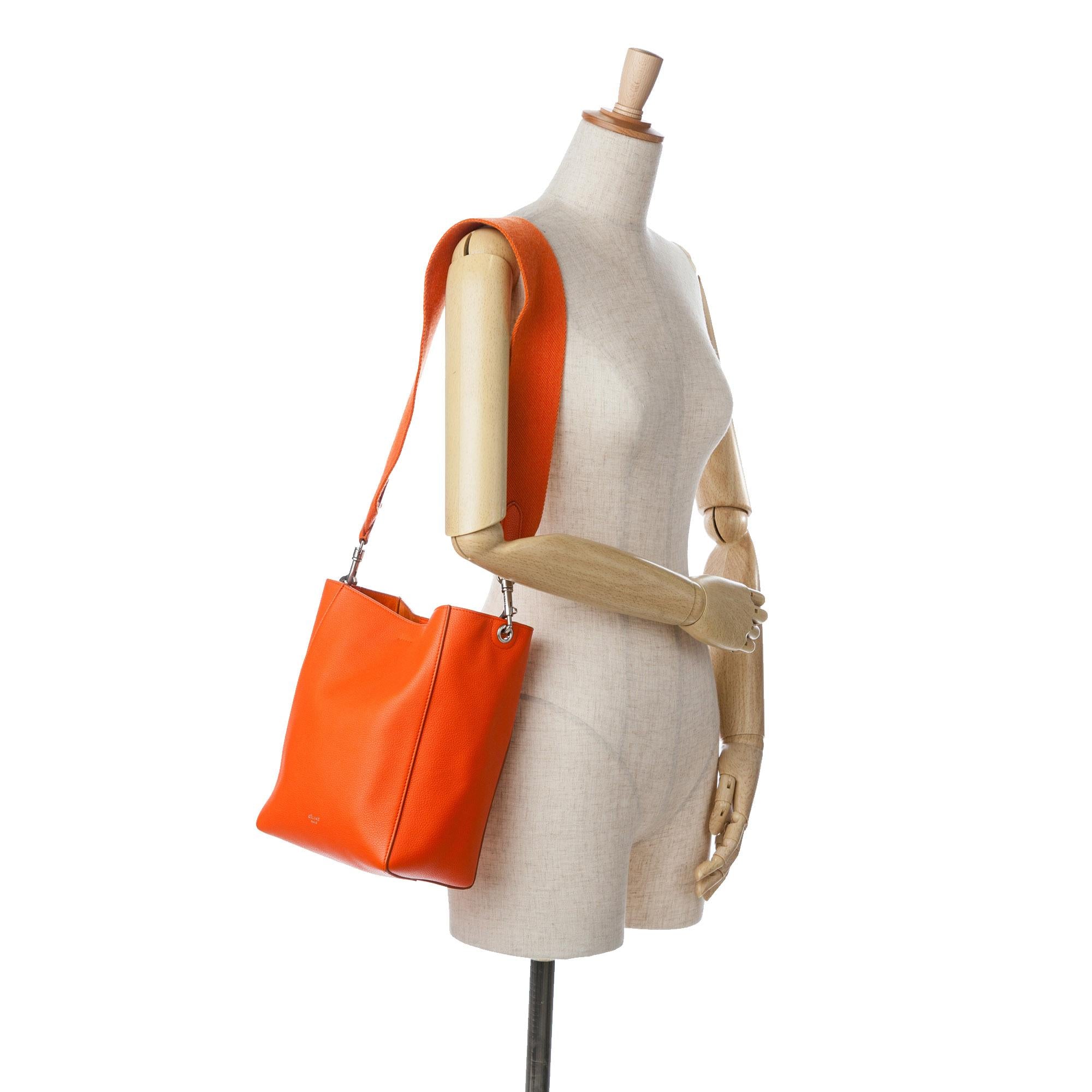 Celine Small Seau Sangle (SHG-X3ZHMC)