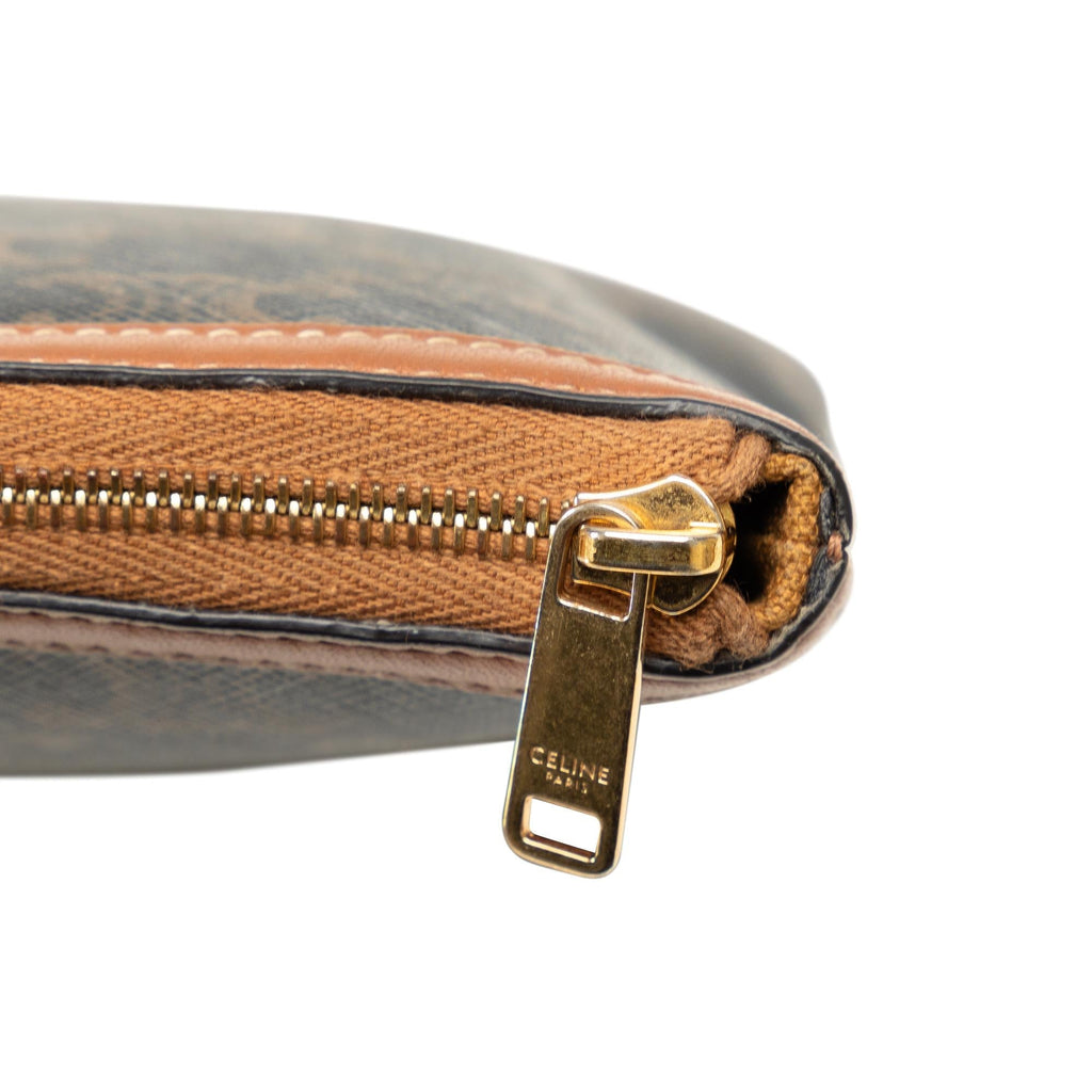 Celine Small Triomphe Clutch Bag (SHG-WggCPa)