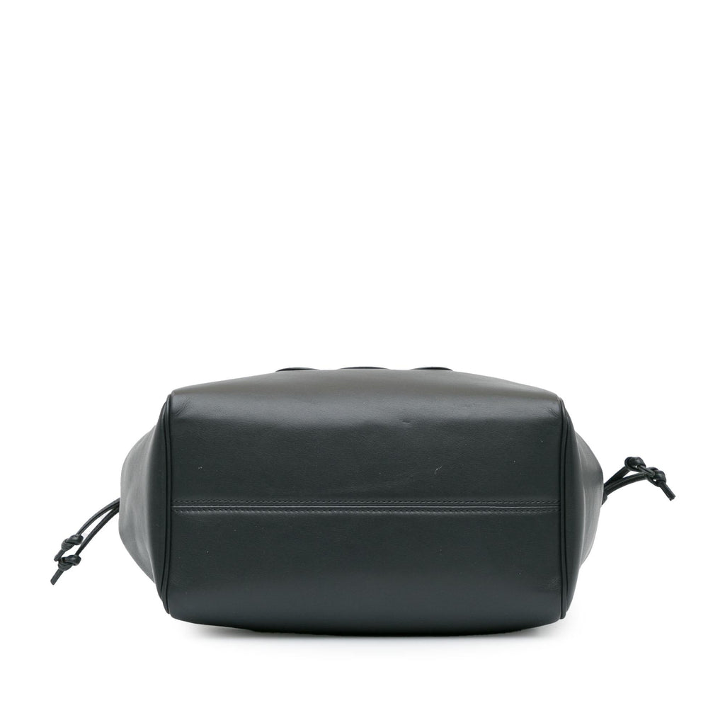 Celine Small Triomphe Cuir Cabas Drawstring Satchel (SHG-xhANaN)