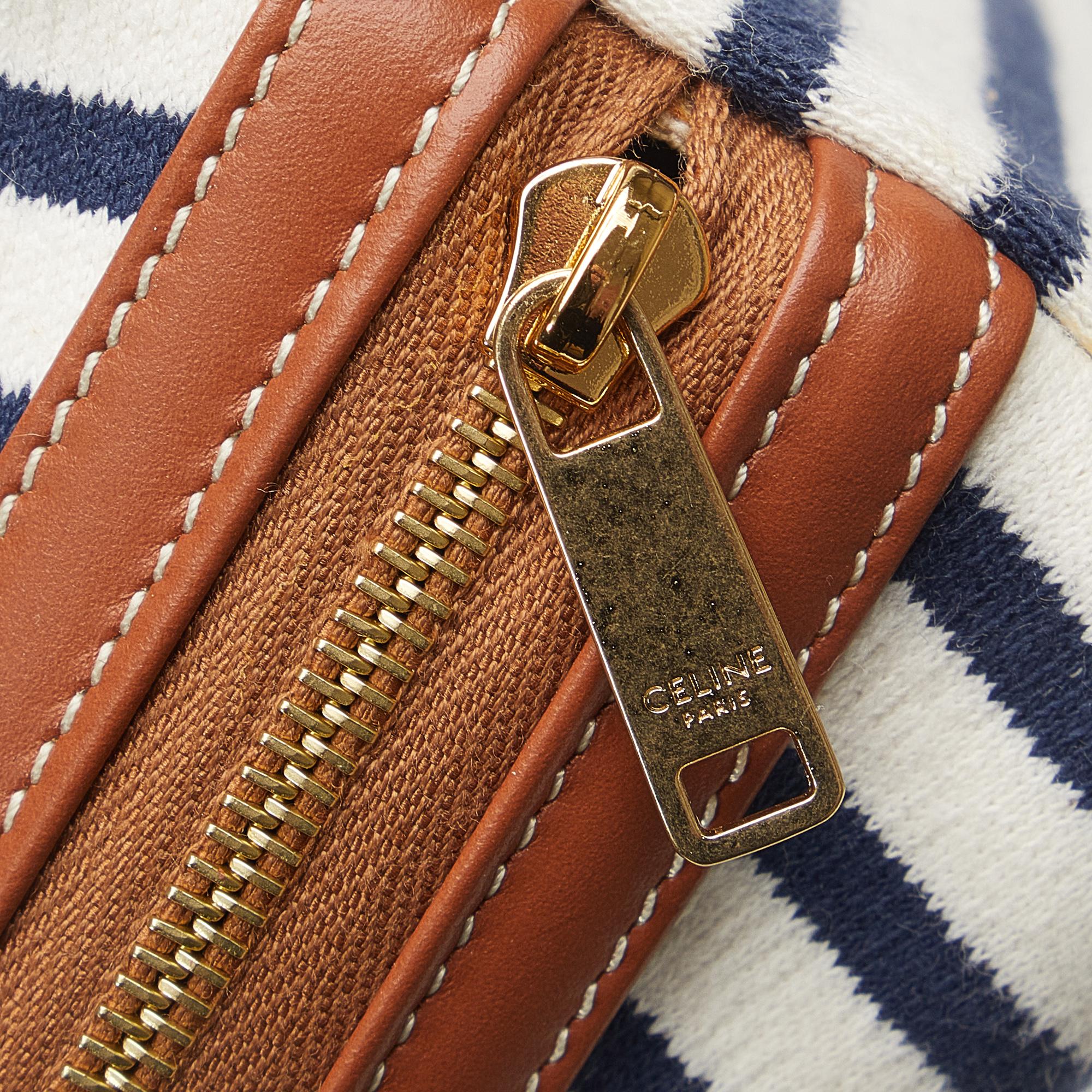 Celine Stripe Triomphe Clutch On Chain (SHG-5CjOmH)