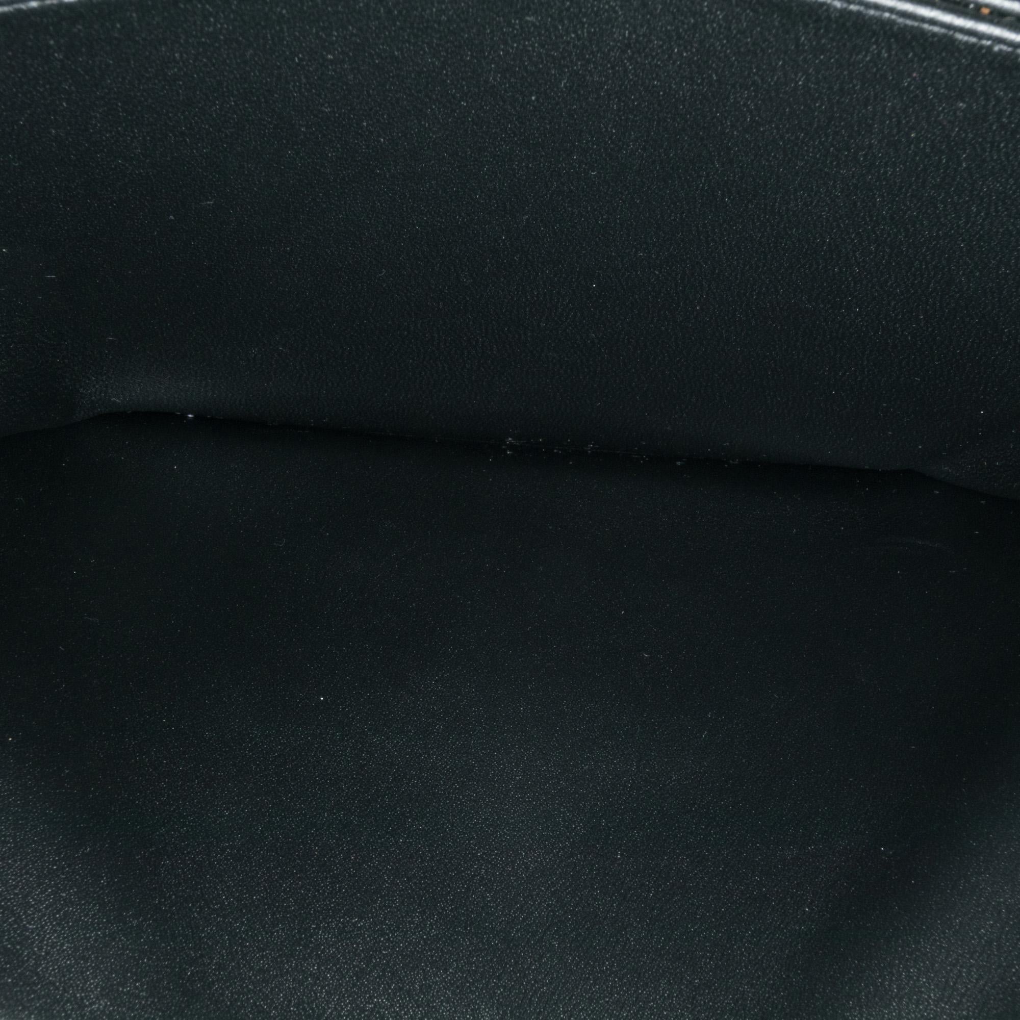 Celine Teen Triomphe Bag (SHG-SWW25G)