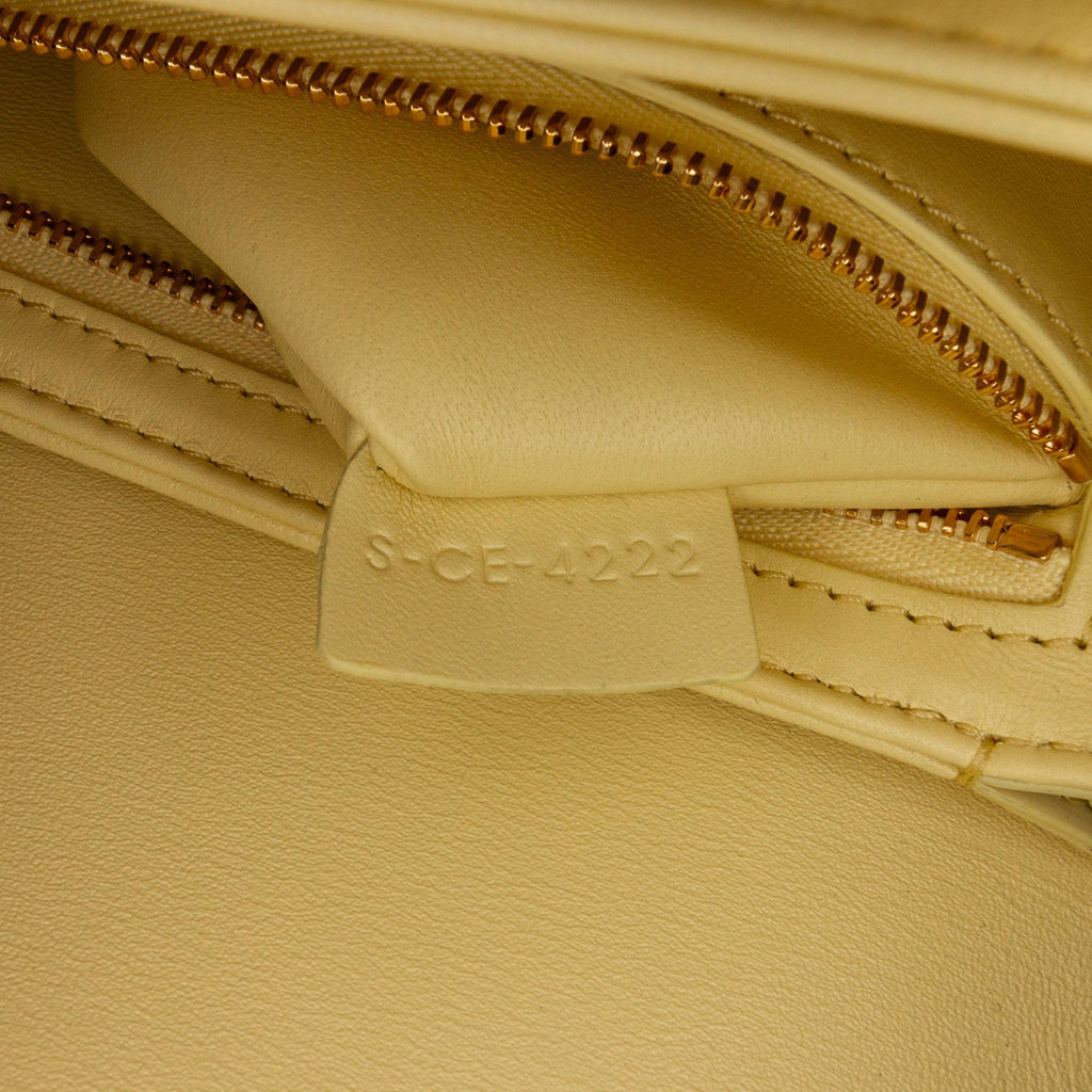 Celine Teen Triomphe Crossbody (SHG-uik13V)
