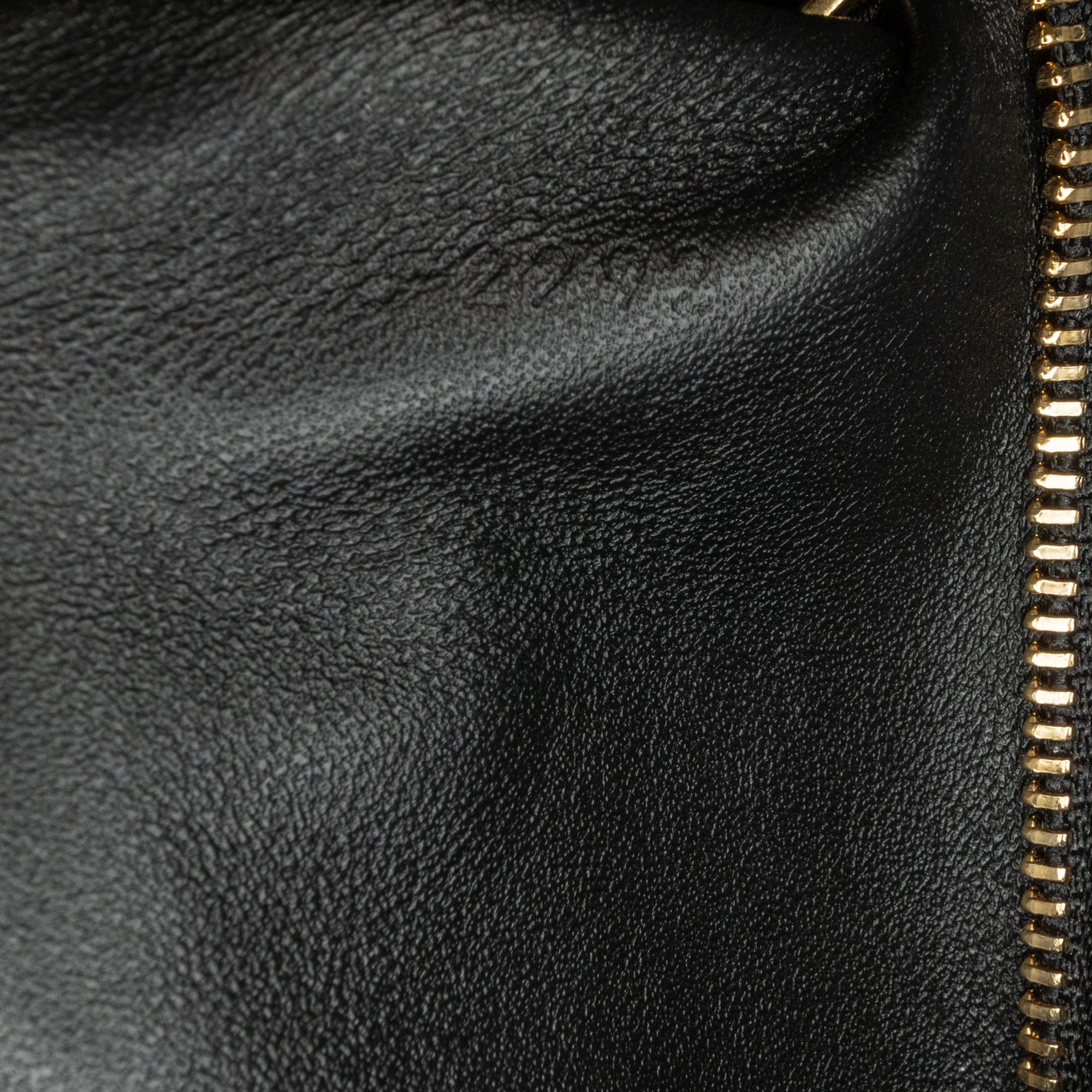 Celine Triomphe Besace Clea Crossbody (SHG-Rj4SD8)