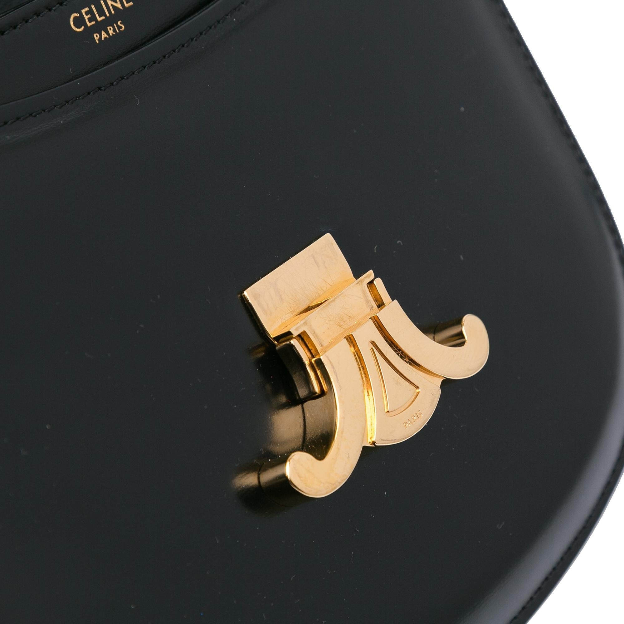 Celine Triomphe Besace Clea Crossbody (SHG-Rj4SD8)