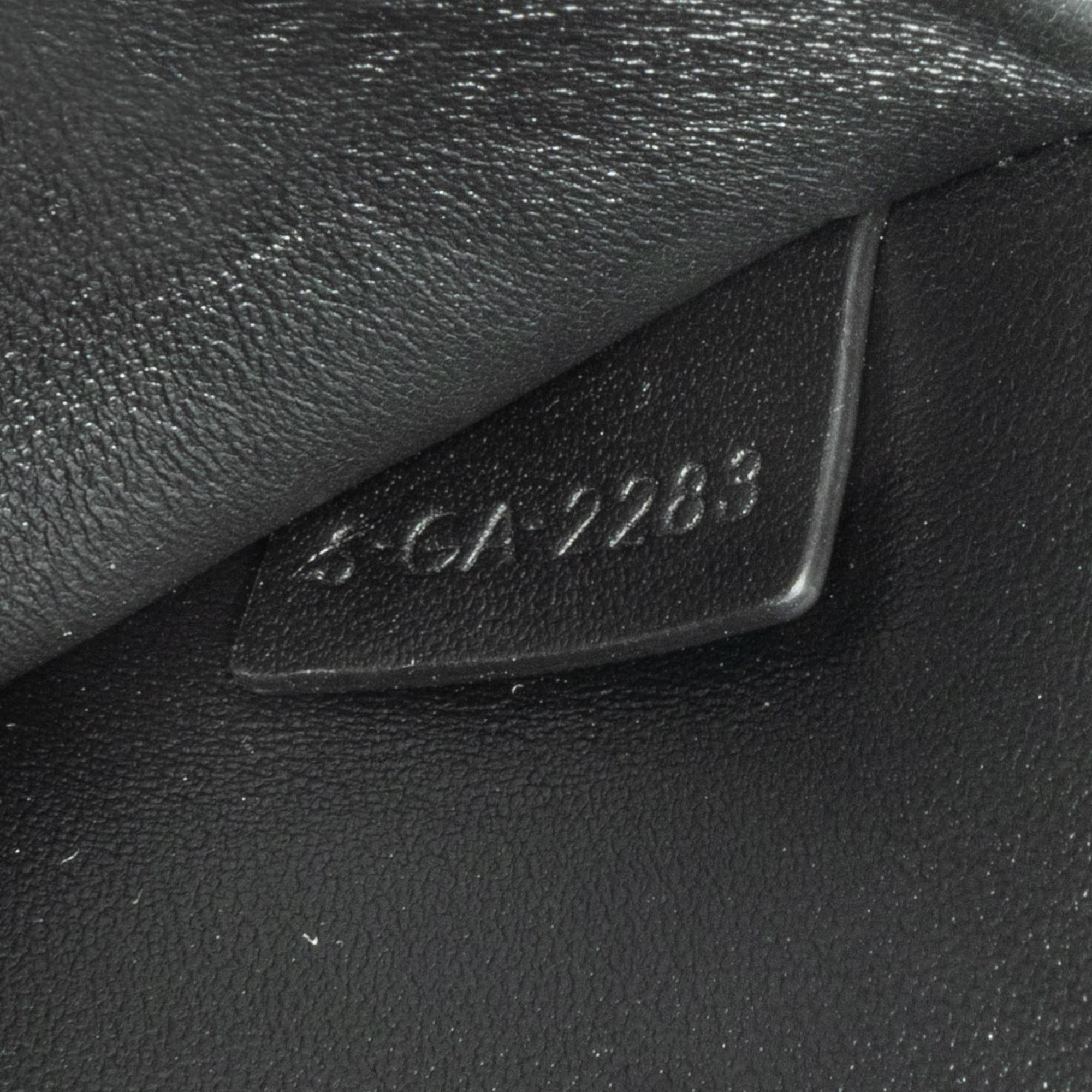 Celine Triomphe Claude Shoulder Bag (SHG-cm80j9)