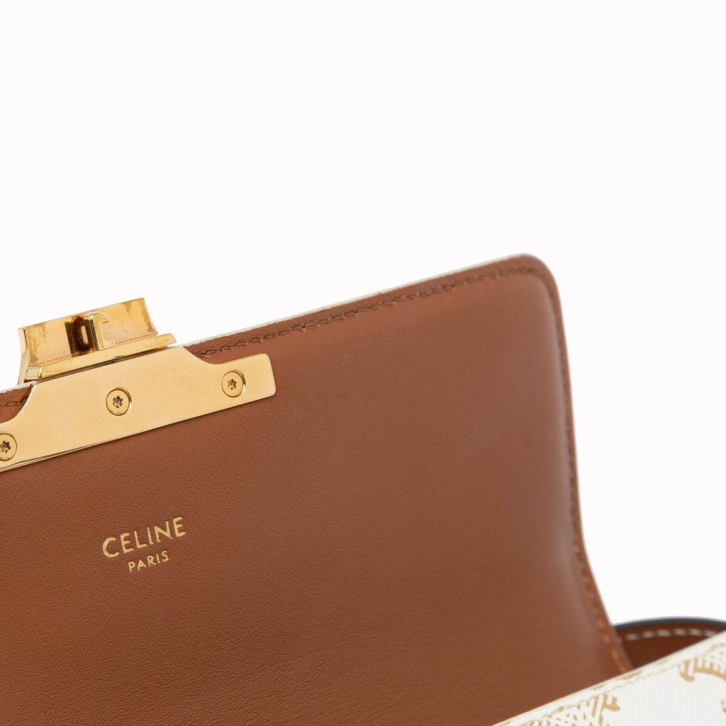 Celine Triomphe Claude Shoulder Bag (SHG-QbDaYh)