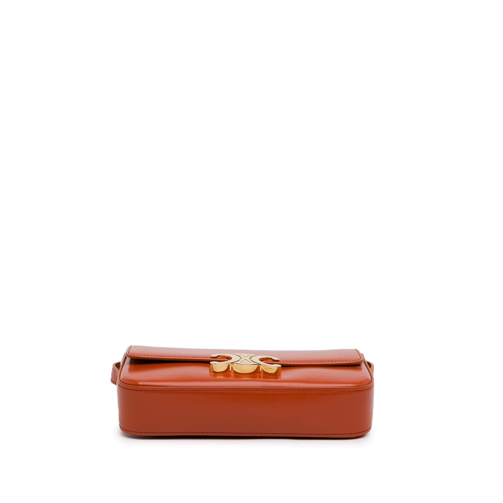 Celine Triomphe Claude Shoulder Bag (SHG-FofOf9)