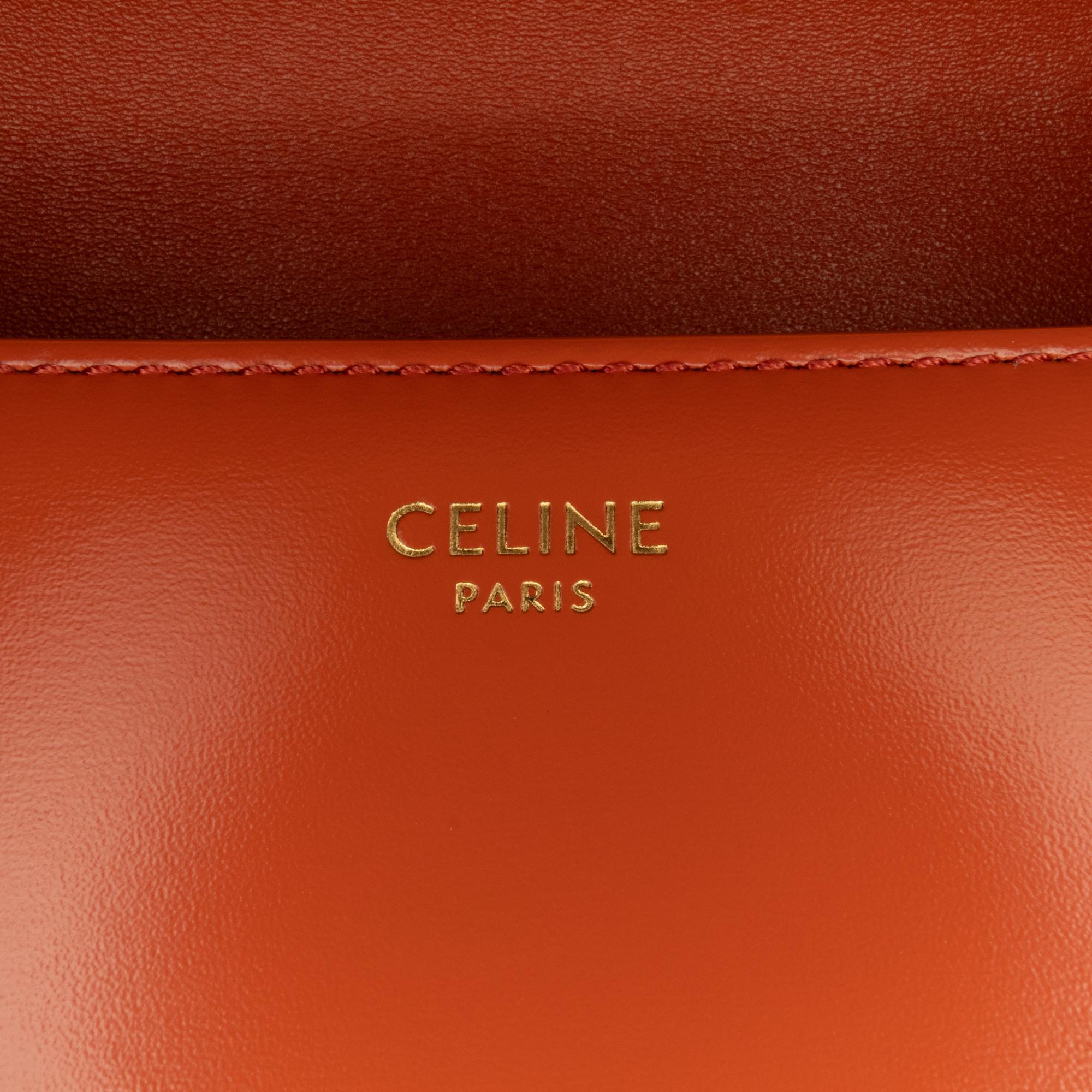 Celine Triomphe Claude Shoulder Bag (SHG-FofOf9)