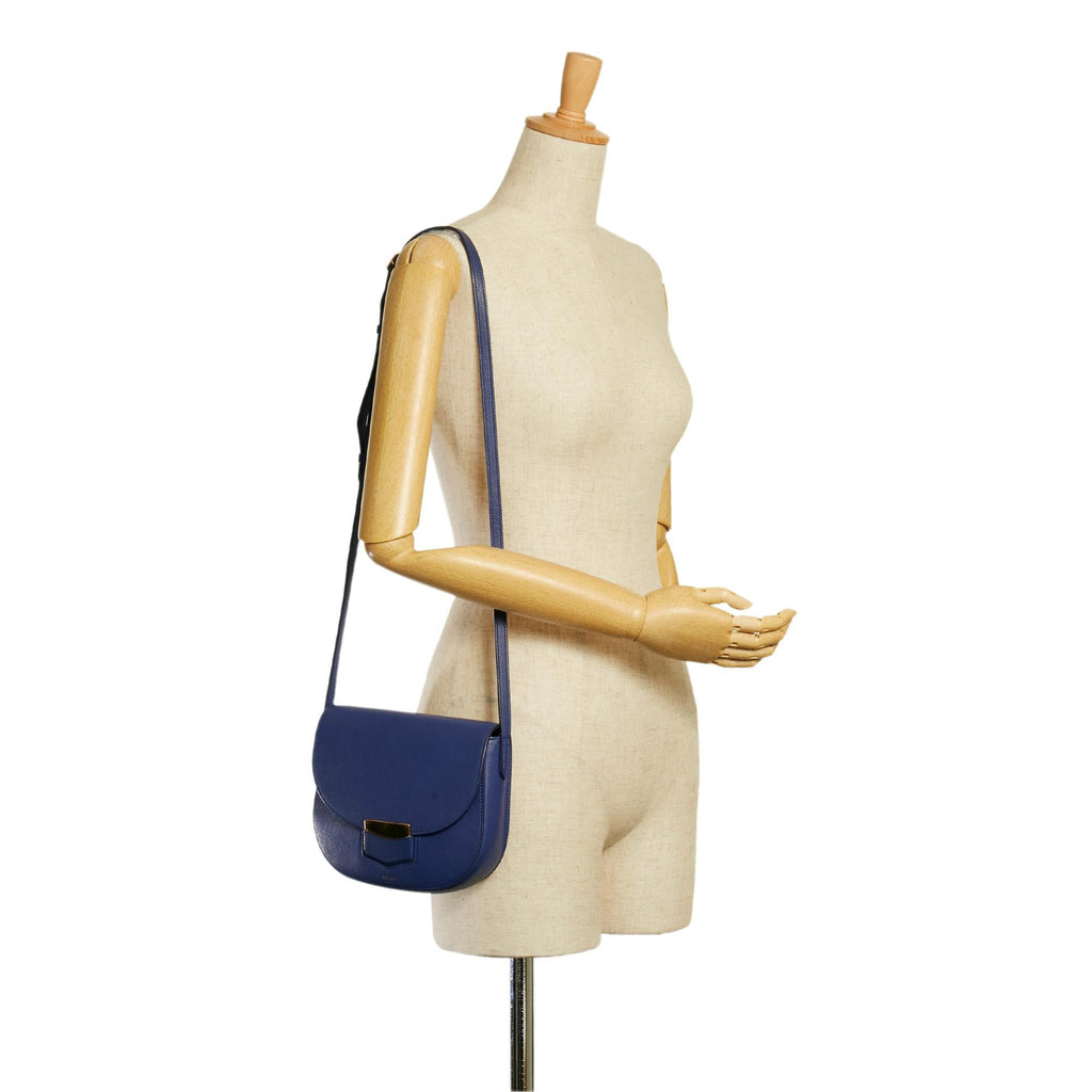 Celine Trotteur Crossbody Bag (SHG-37341)