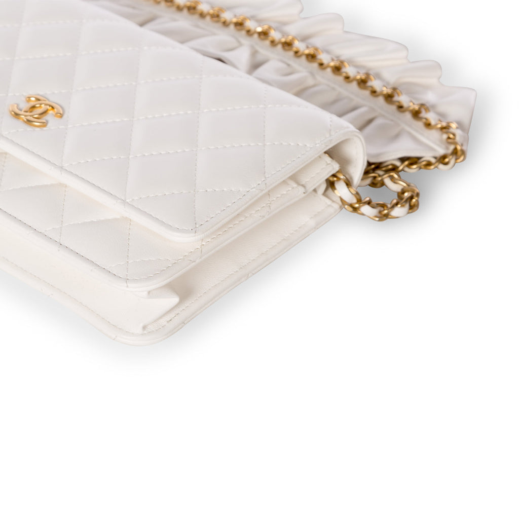Fringed Wallet on Chain - Lambskin