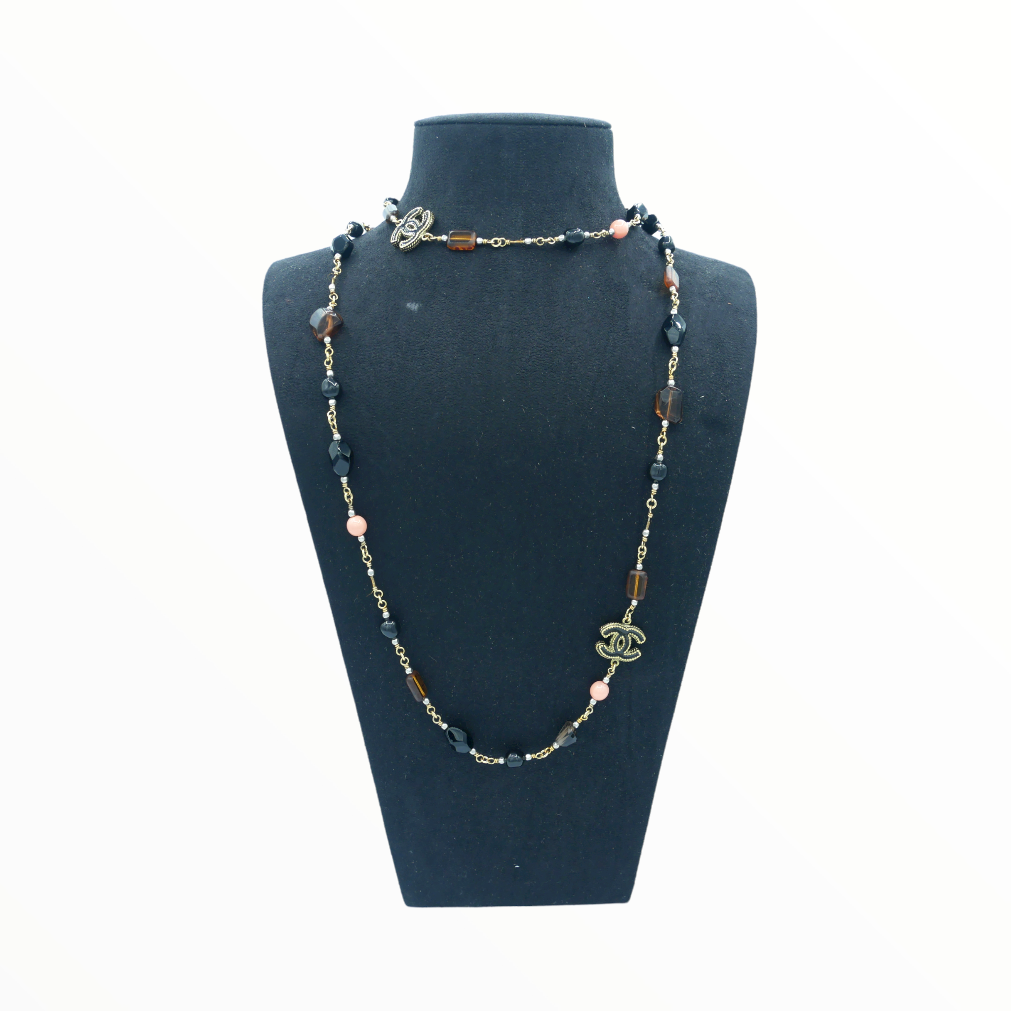 Chanel pearls long necklace