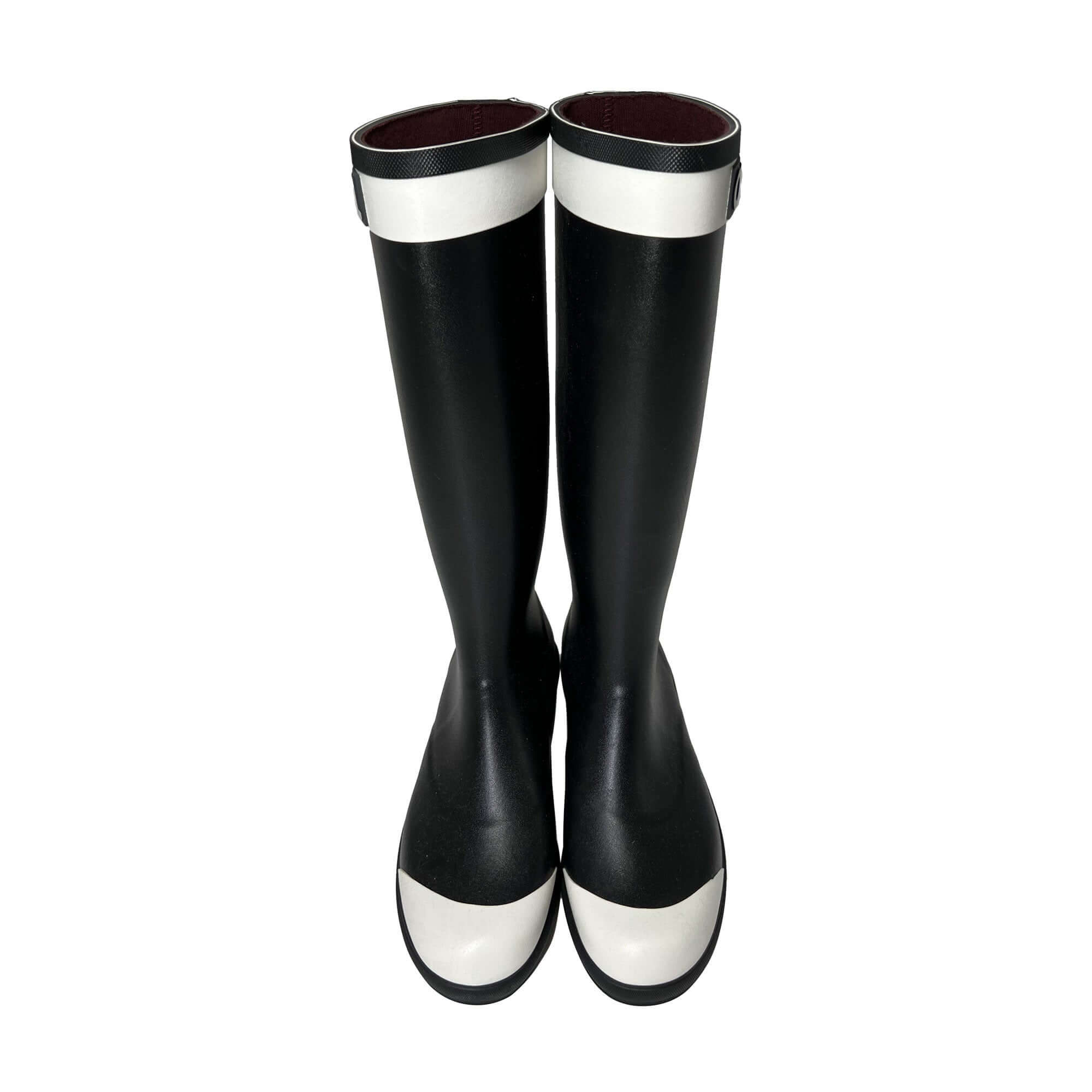 Pre owned Chanel logo white cap black Designer rain boots