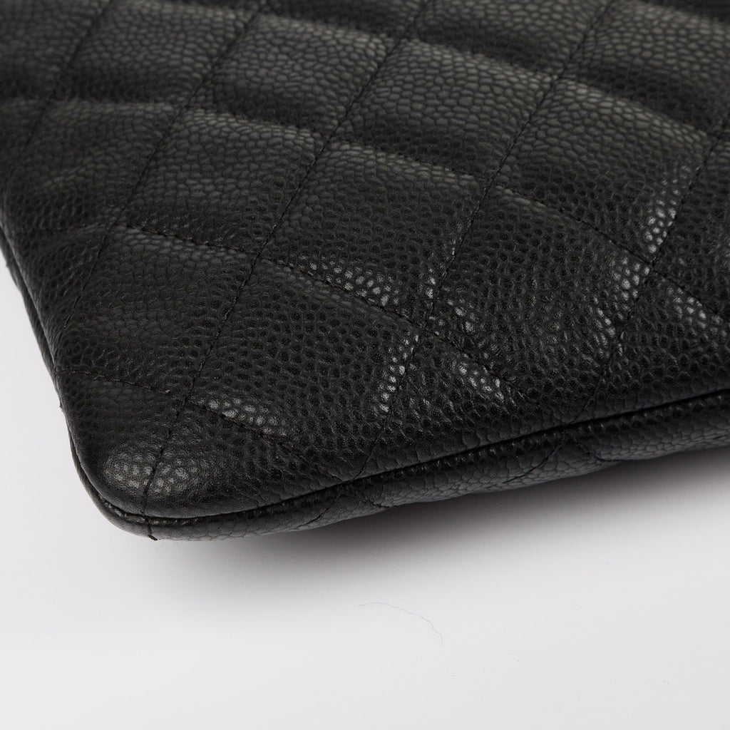 Chanel Caviar O-Case