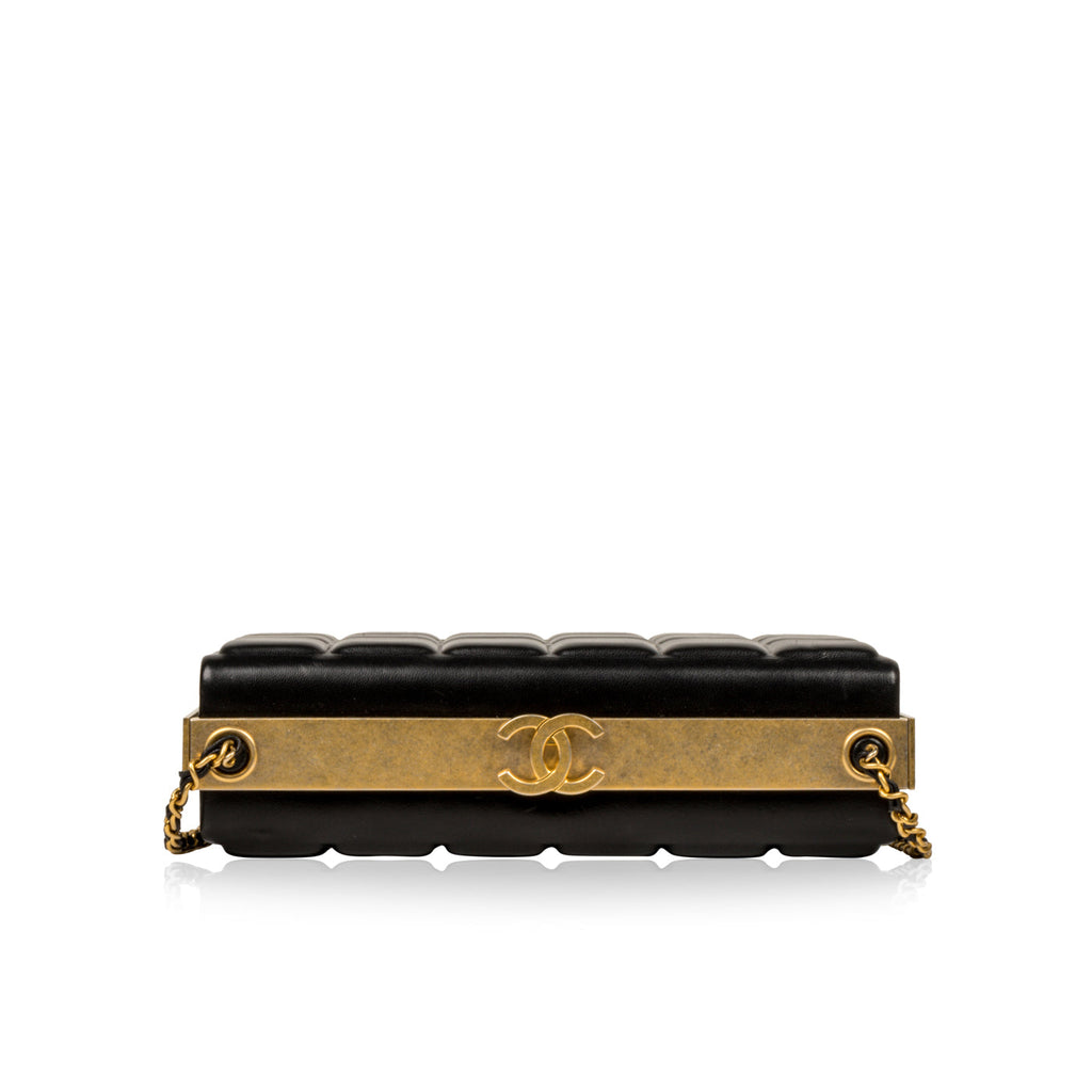 SS17 Runway Clutch on Chain