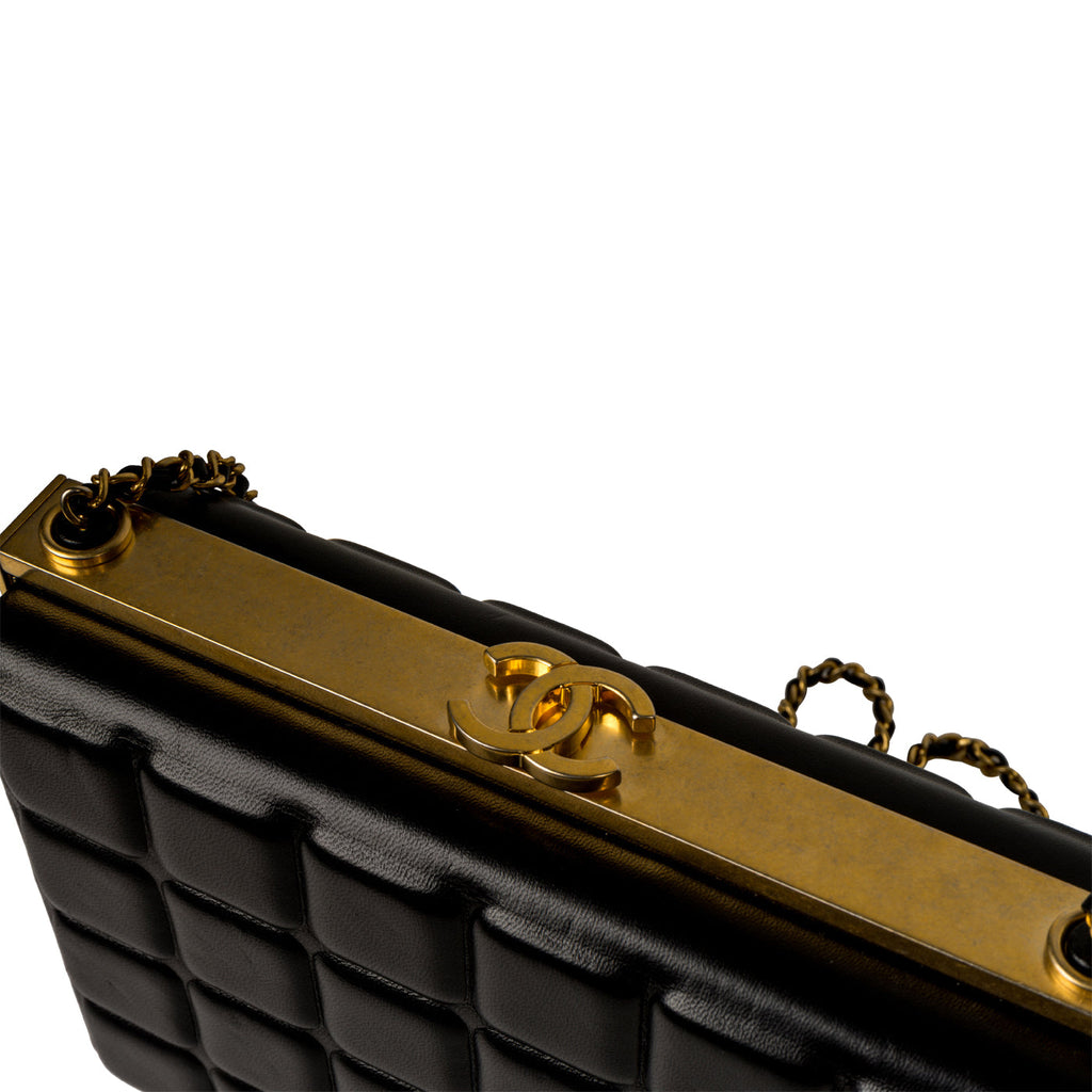 SS17 Runway Clutch on Chain