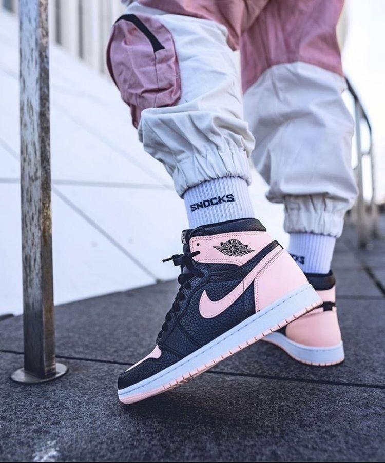 Designer Air Jordan 1 High OG Ã¢â‚¬Å“Crimson TintÃ¢â‚¬Â AJ1 High Q
