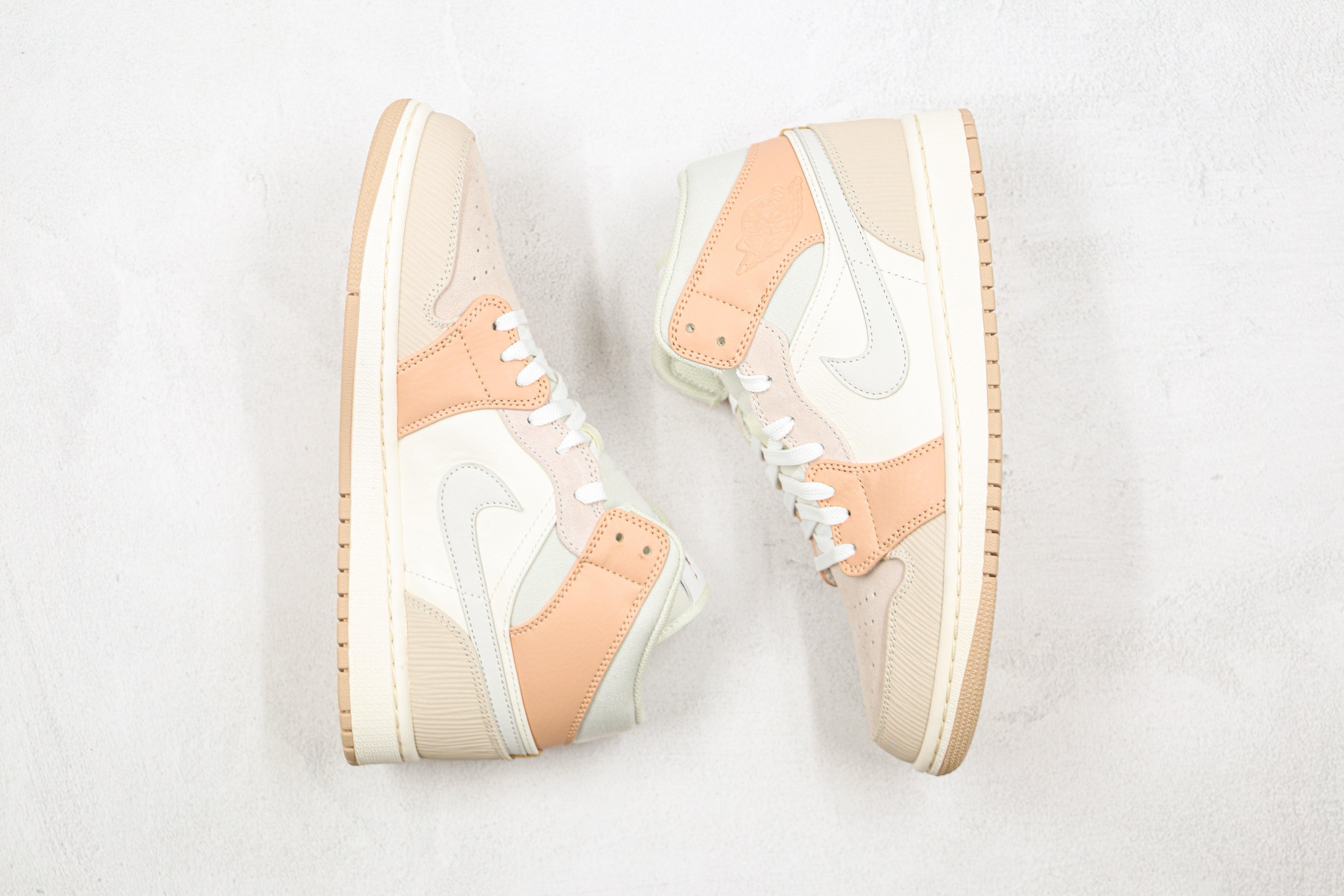Designer Air Jordan 1 Mid CV3044 100