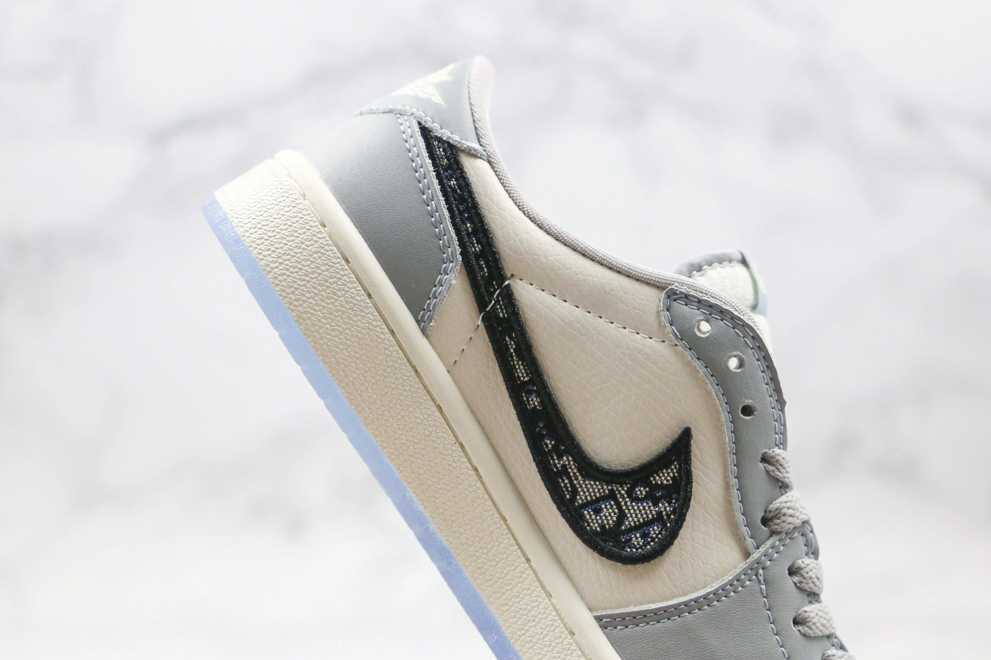 Designer Air Jordan 1 x DÃ„Â°OR High OG