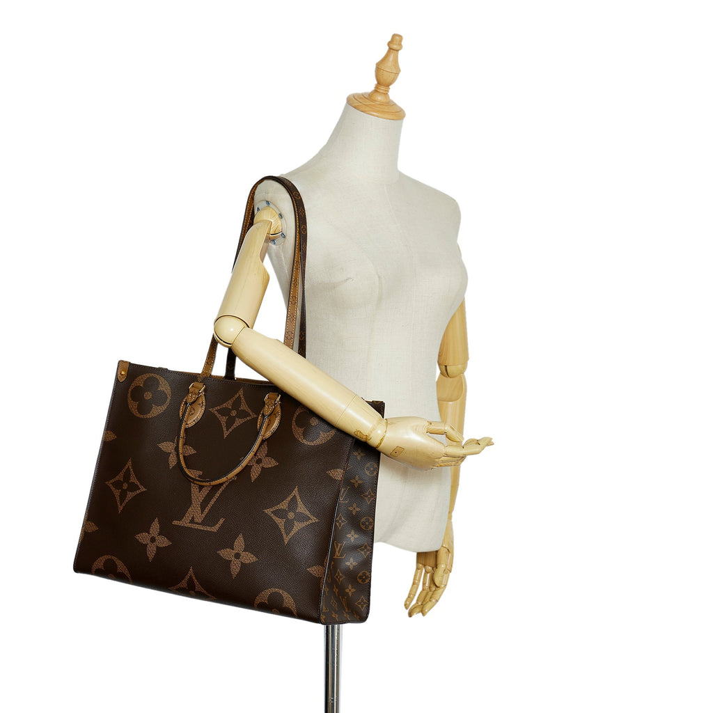 Louis Vuitton Onthego Gm Giant Monogram Canvas