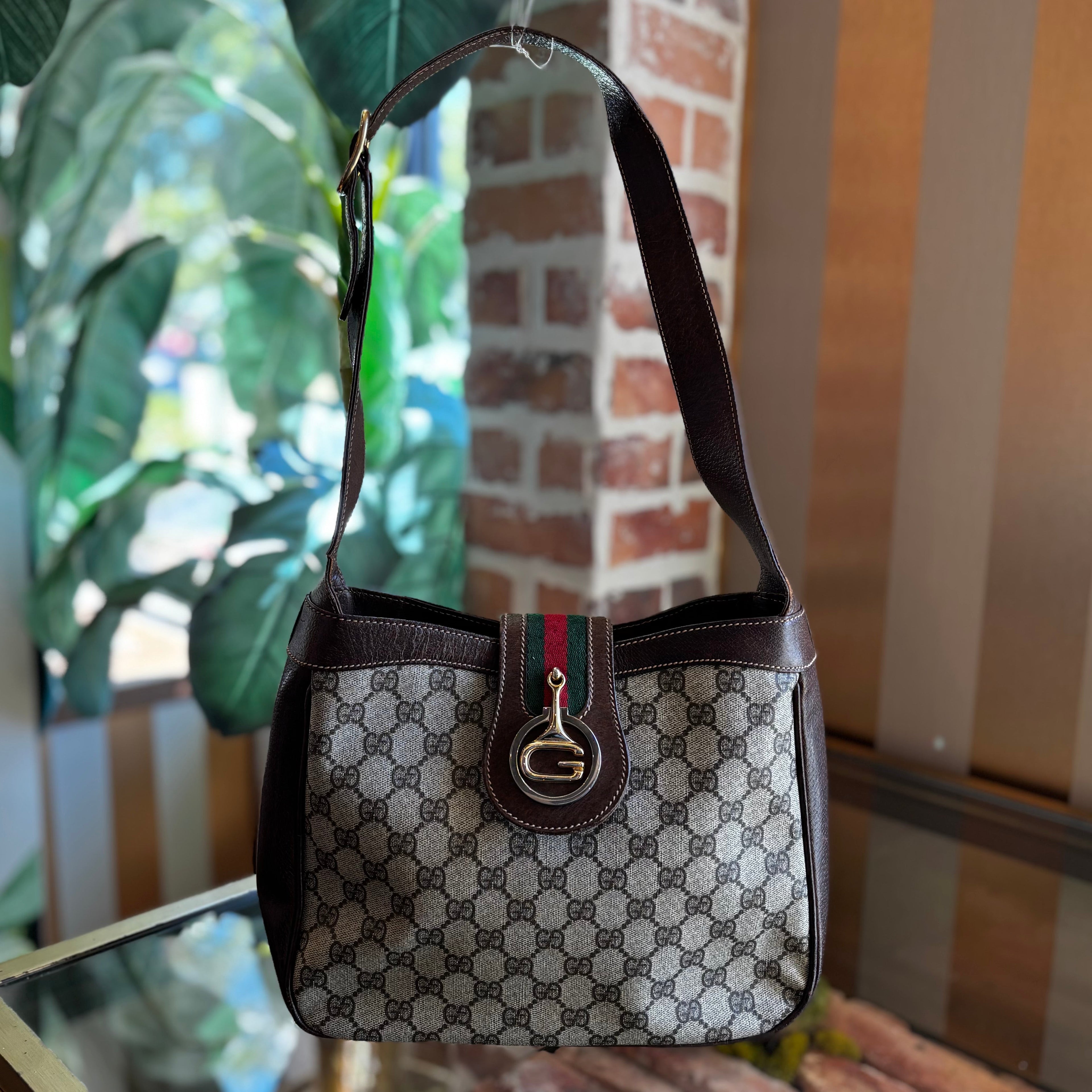 GUCCI GG Web Sherry Line Shoulder Bag