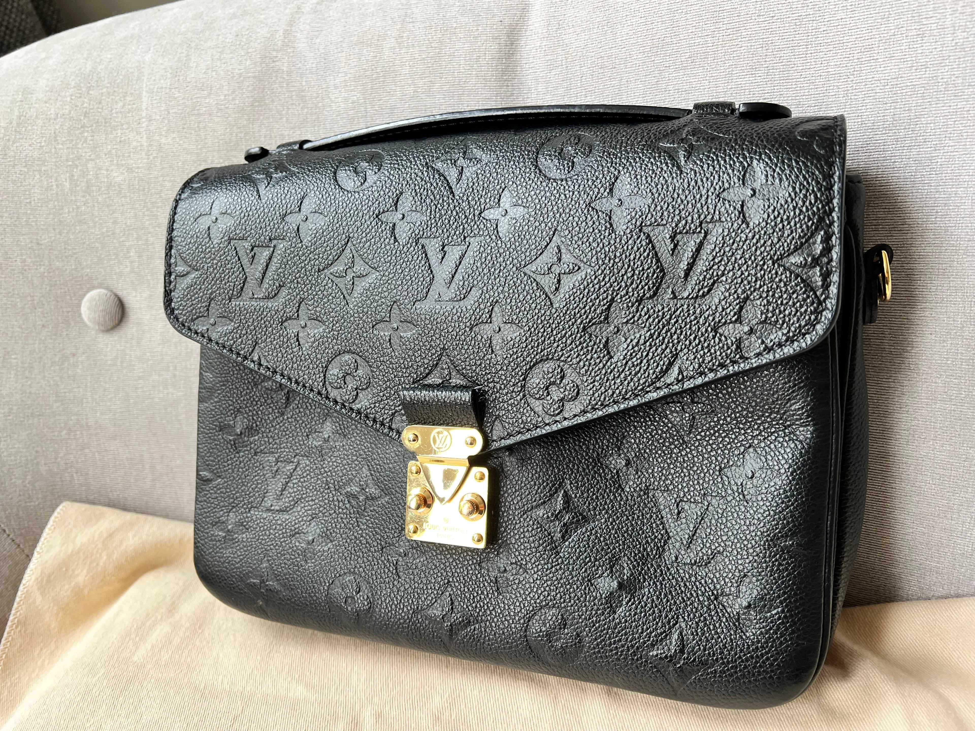 Louis Vuitton Pochette Metis Black Empreinte (RRP £2,110)