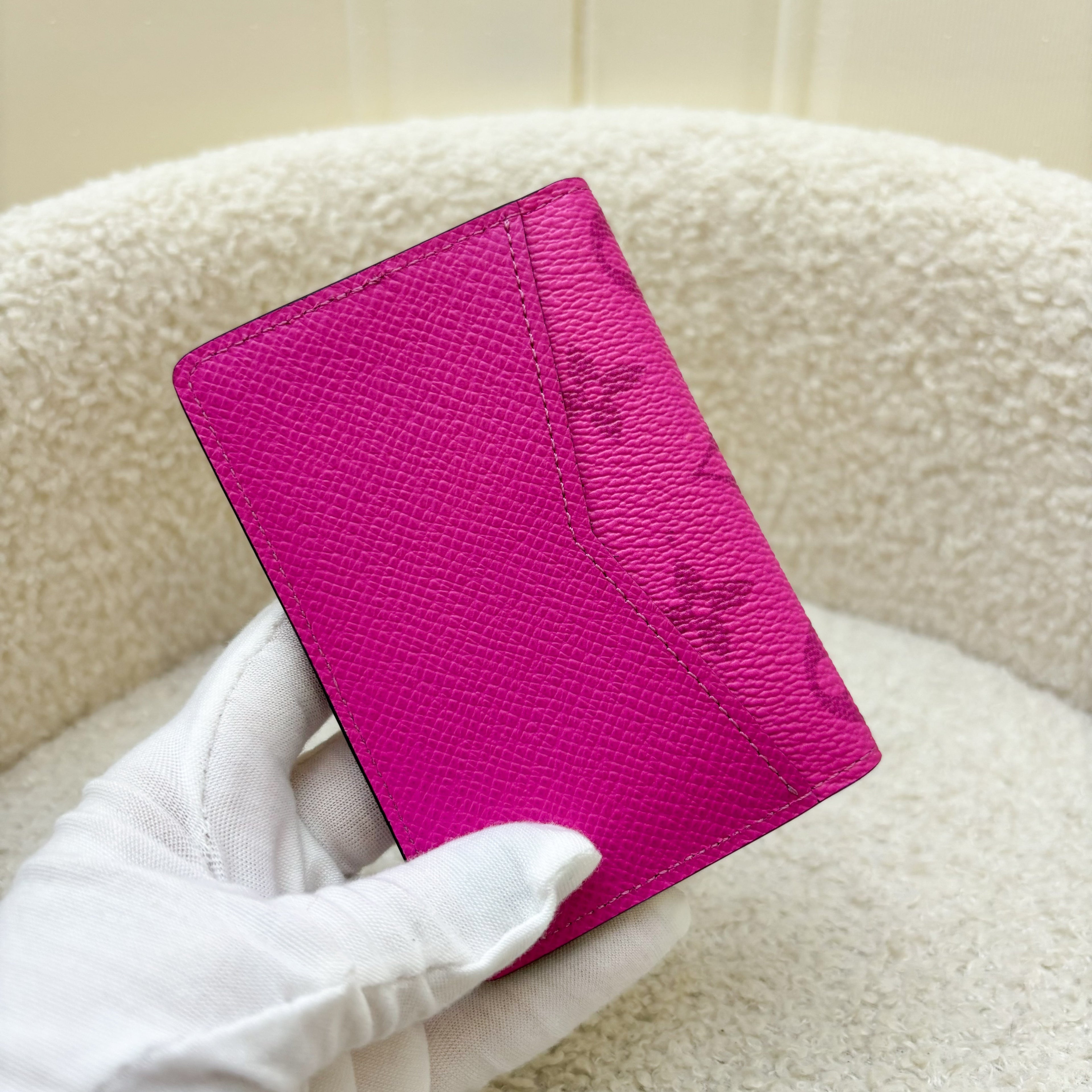 LV Pocket Organizer Taigarama in Fuchsia Pink Monogram Canvas