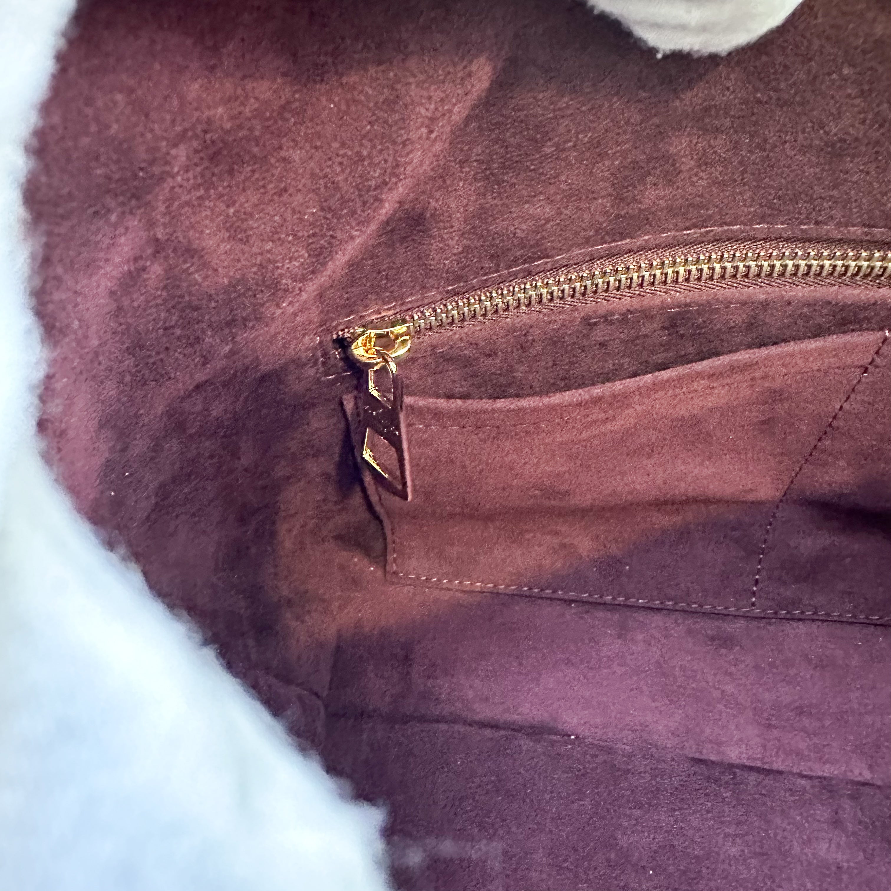 LV Carryall PM in Monogram Canvas and GHW