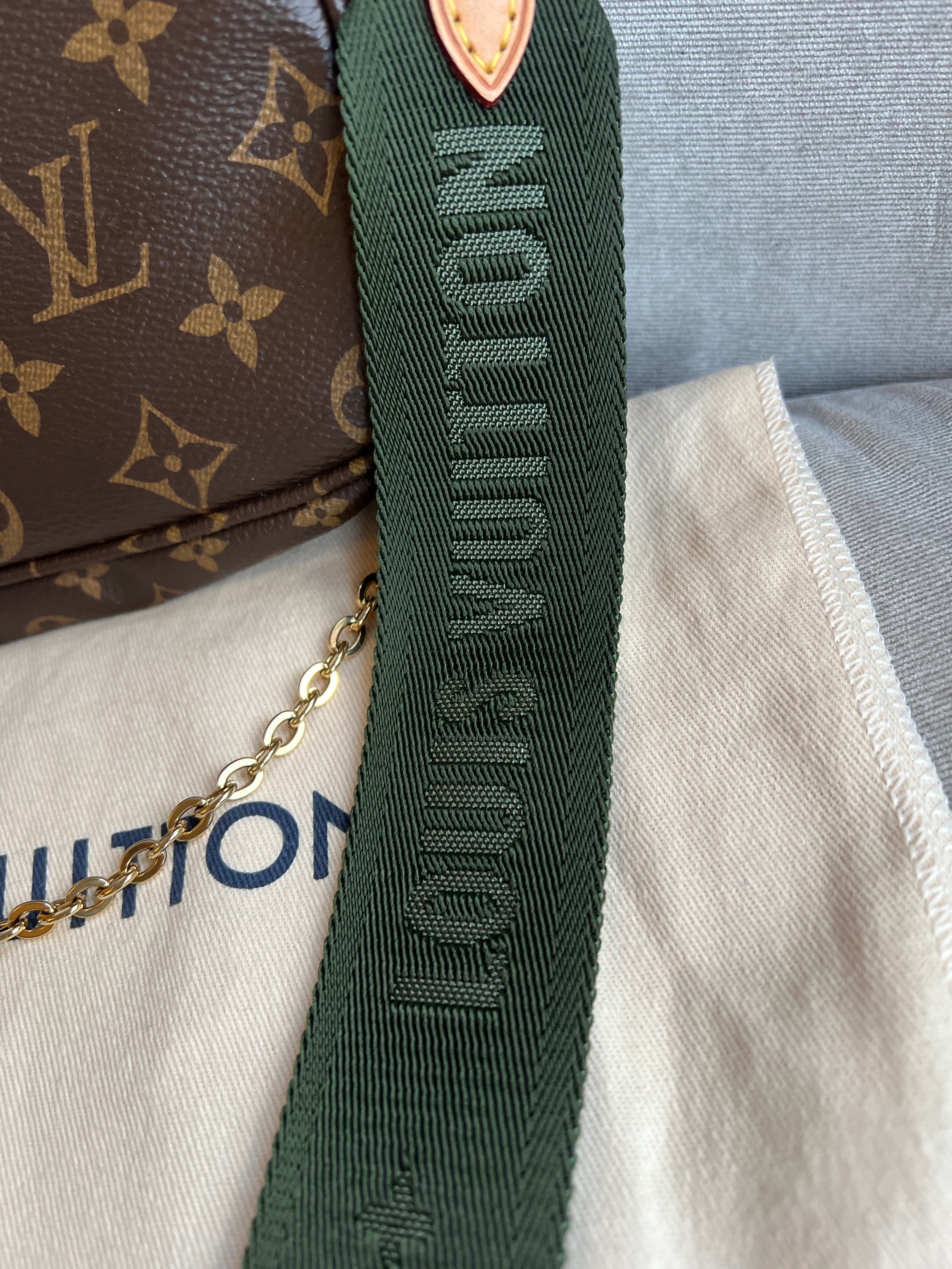 Louis Vuitton Multi Pochette Accessoires Khaki (RRP £1970)